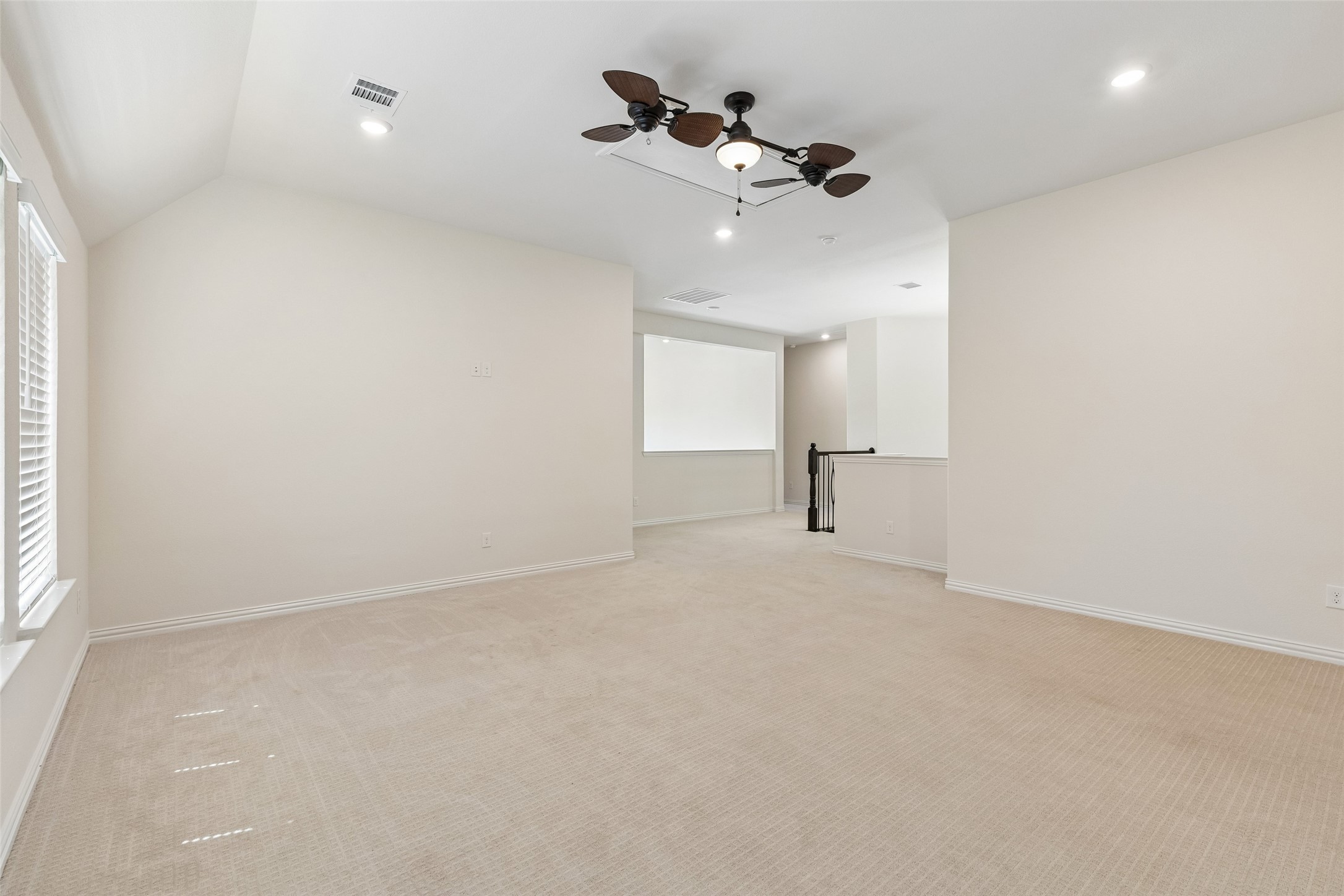 3103 Royal Lane