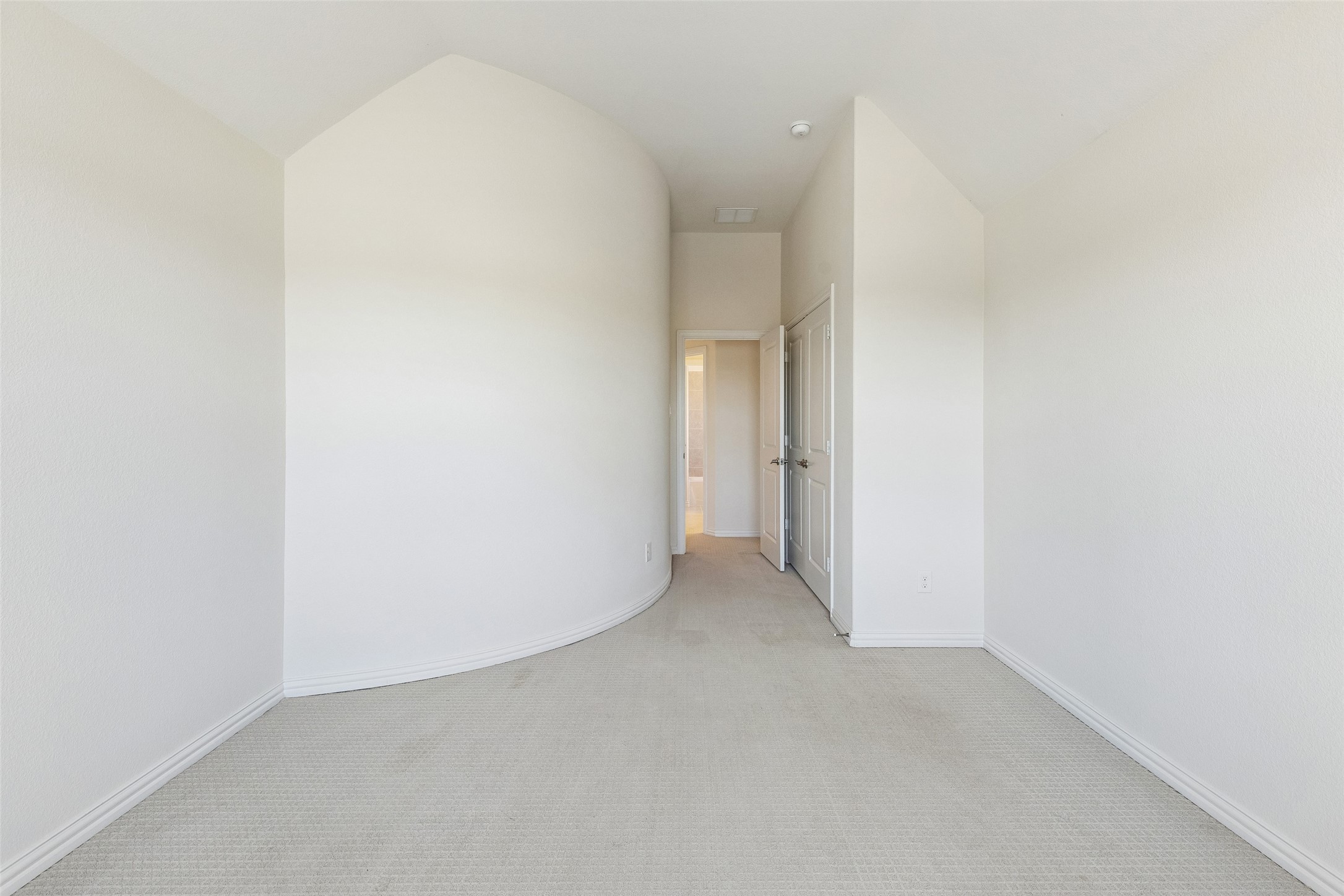 3103 Royal Lane
