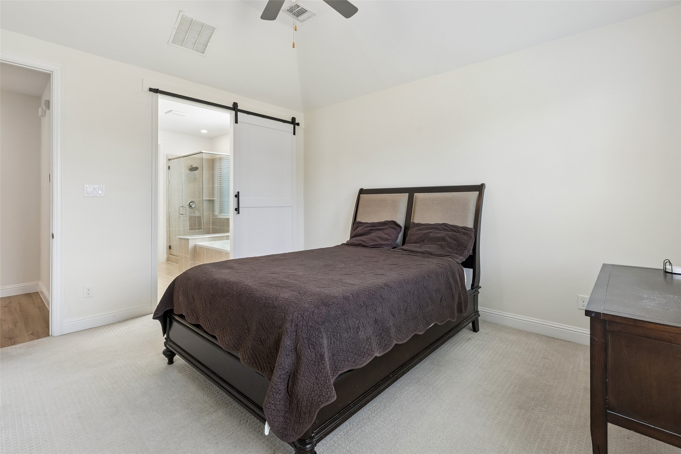 3103 Royal Lane