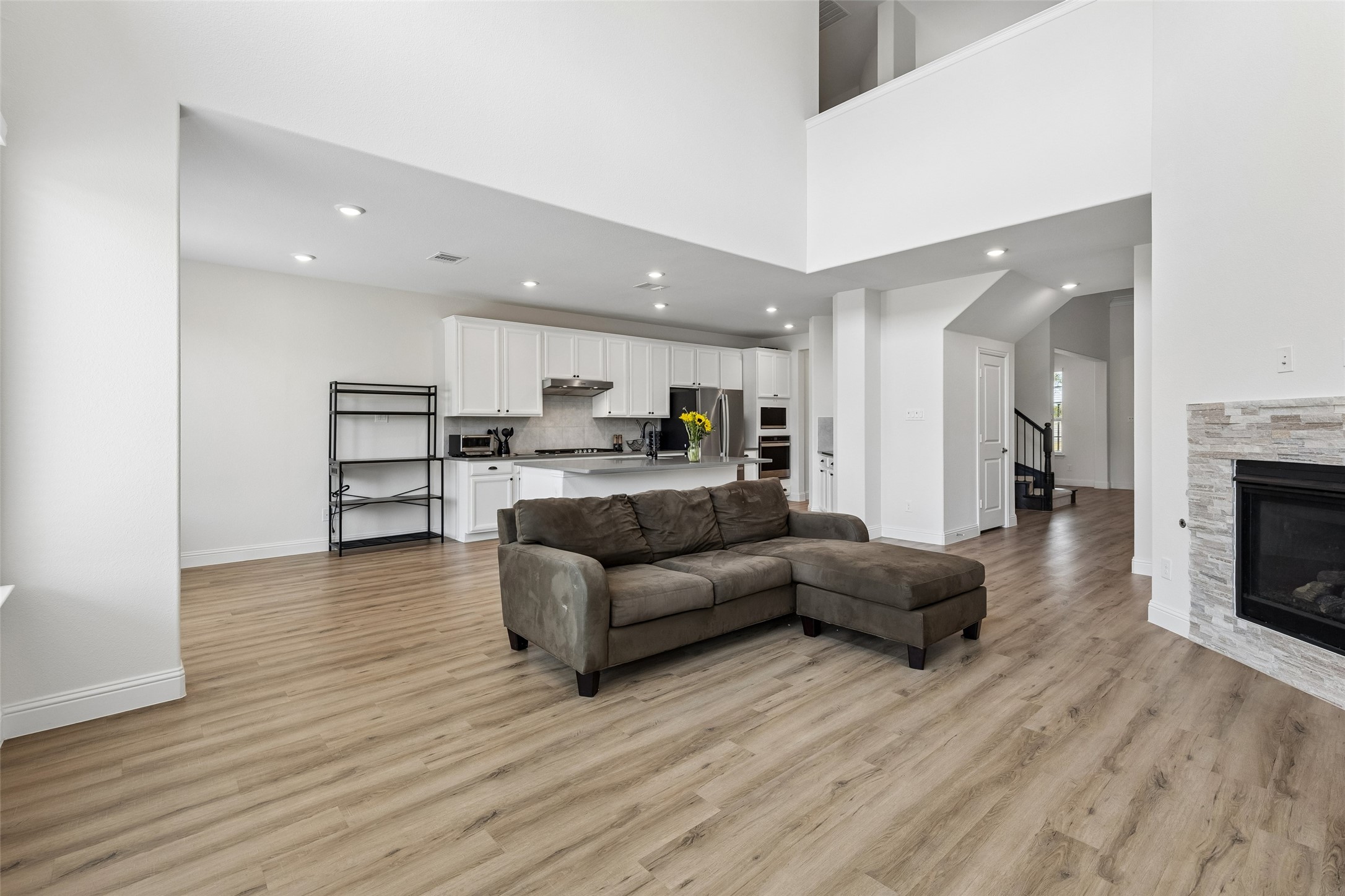 3103 Royal Lane