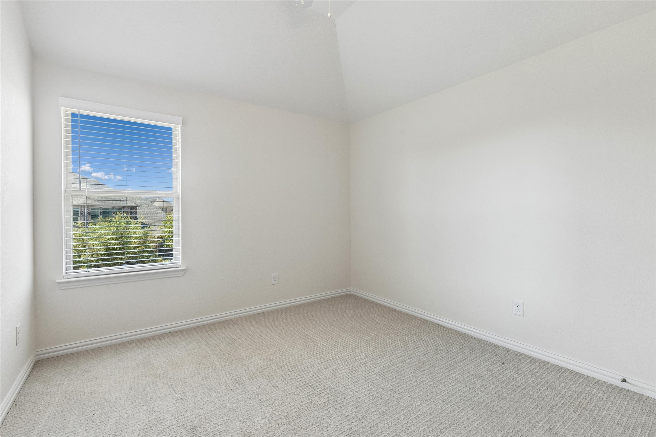 3103 Royal Lane