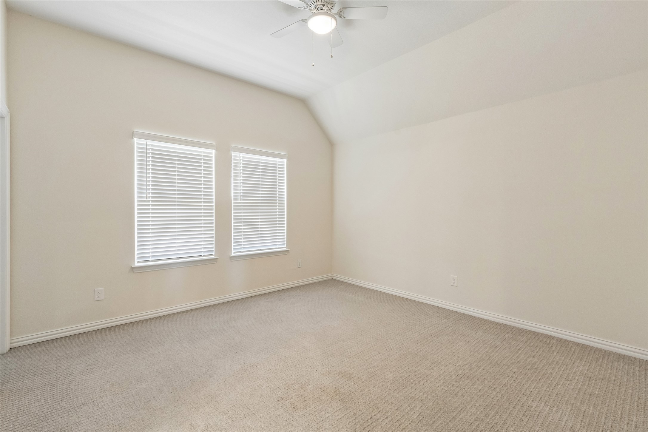 3103 Royal Lane
