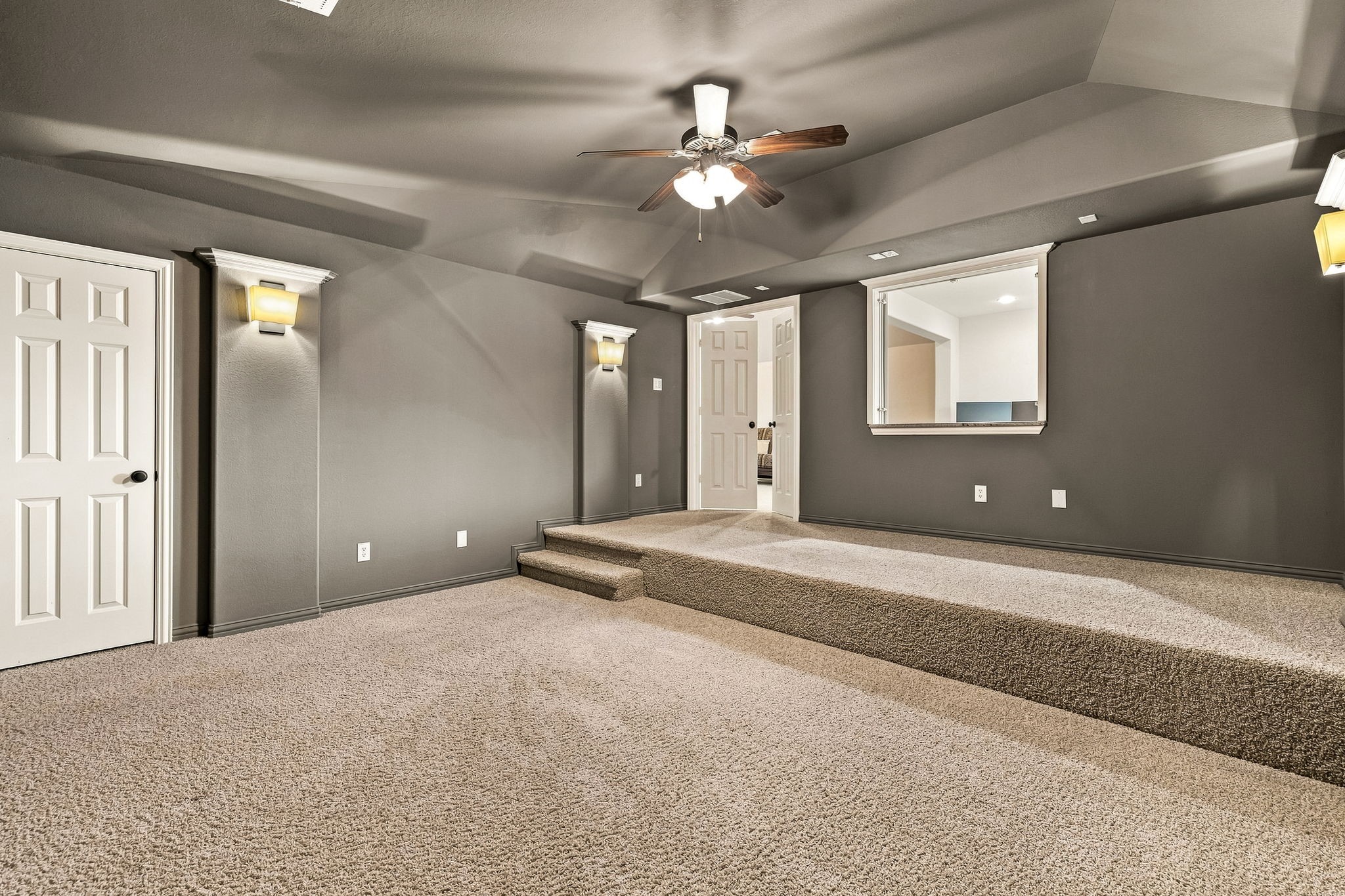 13456 Lyndhurst Drive