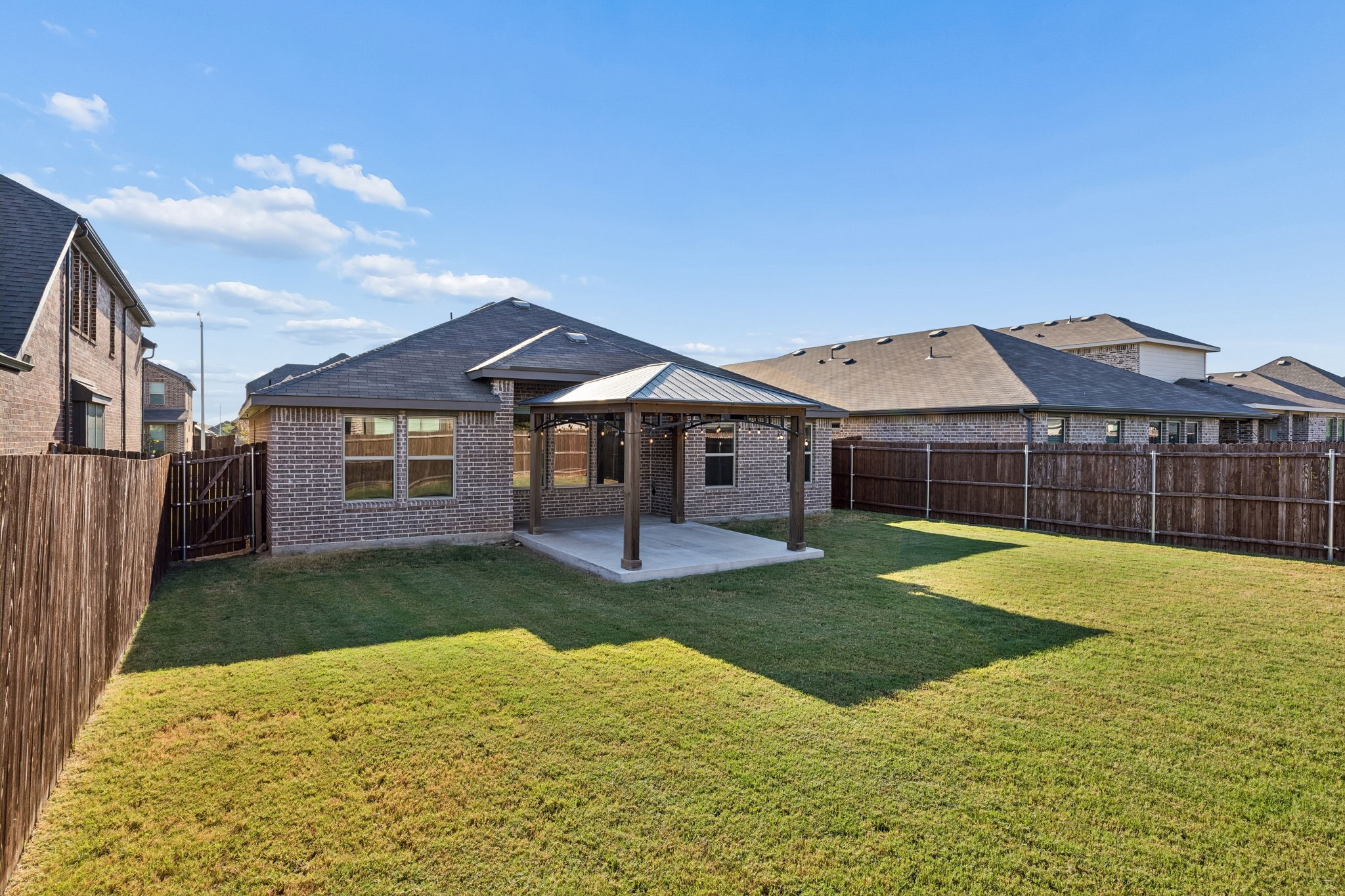 9916 Ginkgo Lane