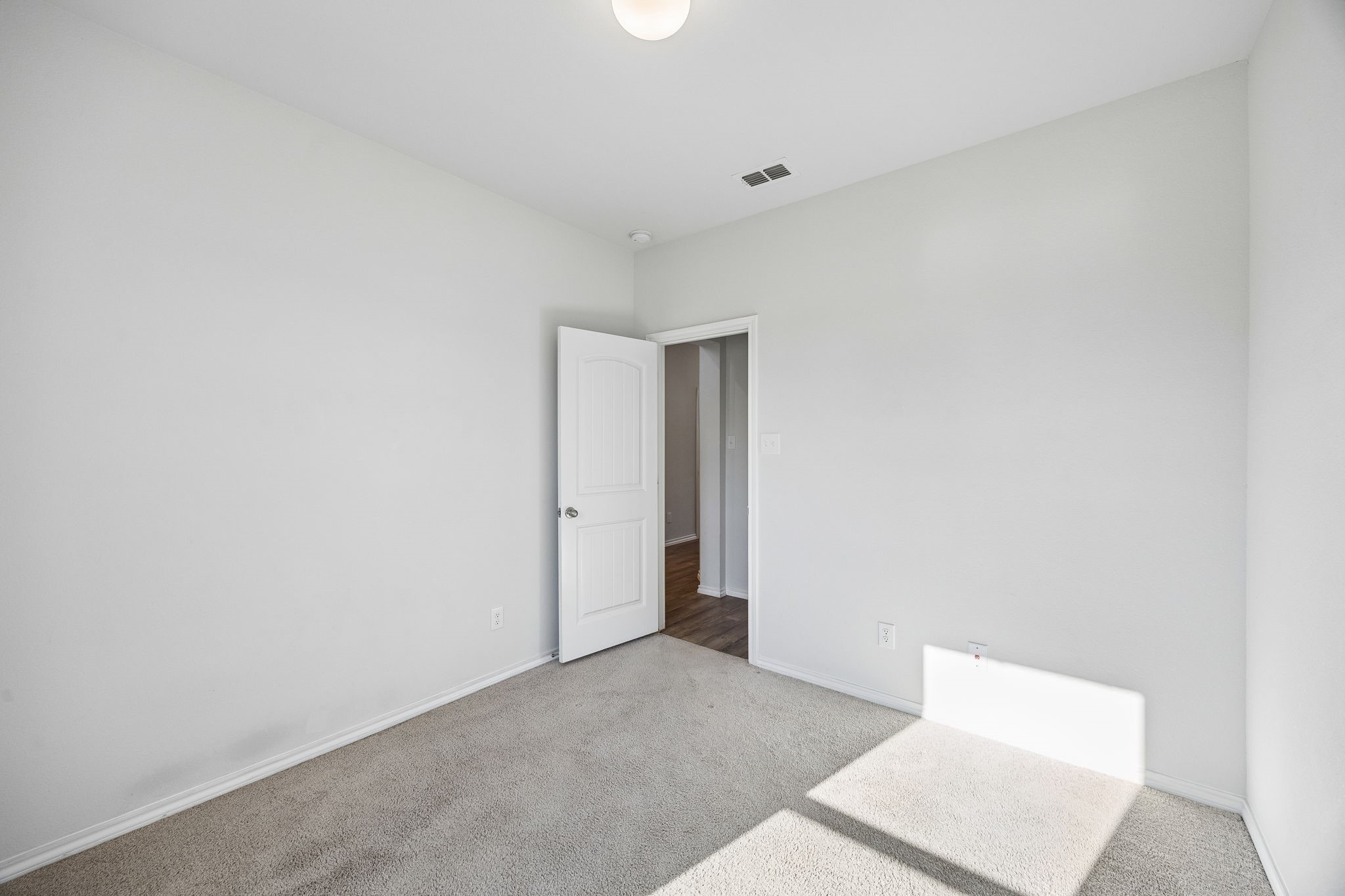 9916 Ginkgo Lane