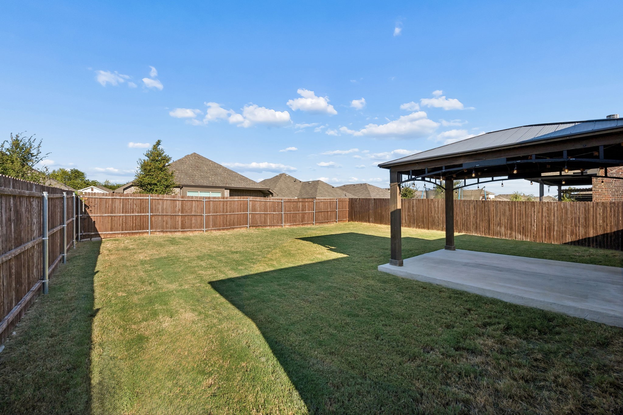 9916 Ginkgo Lane
