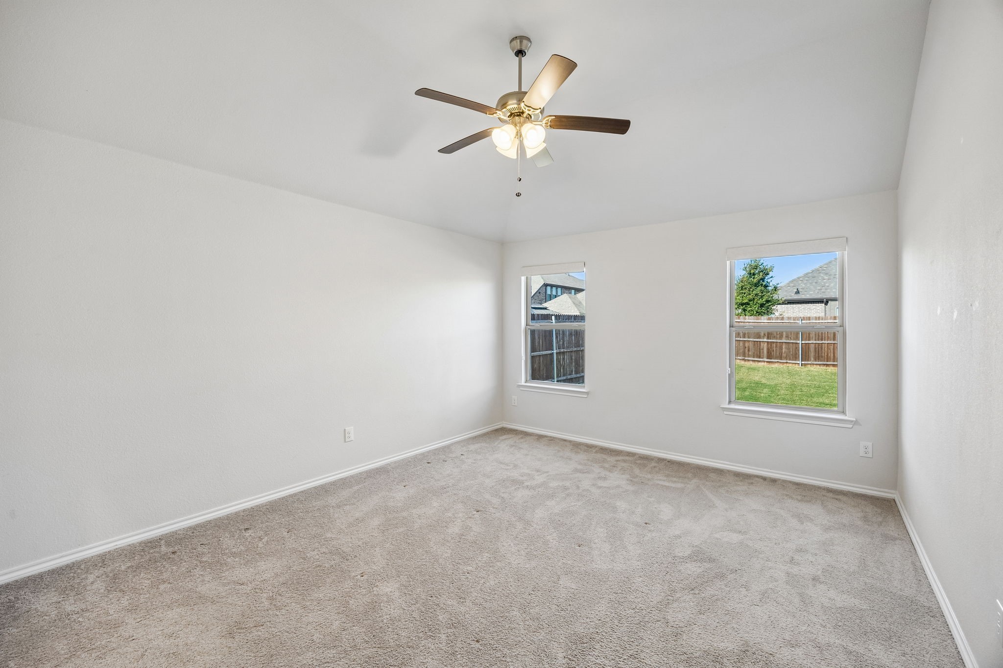 9916 Ginkgo Lane