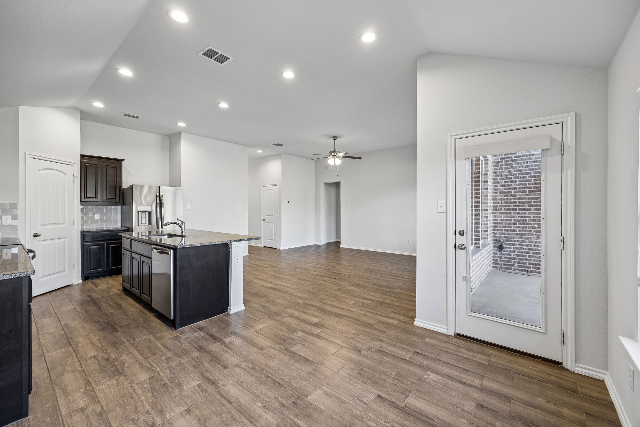 9916 Ginkgo Lane