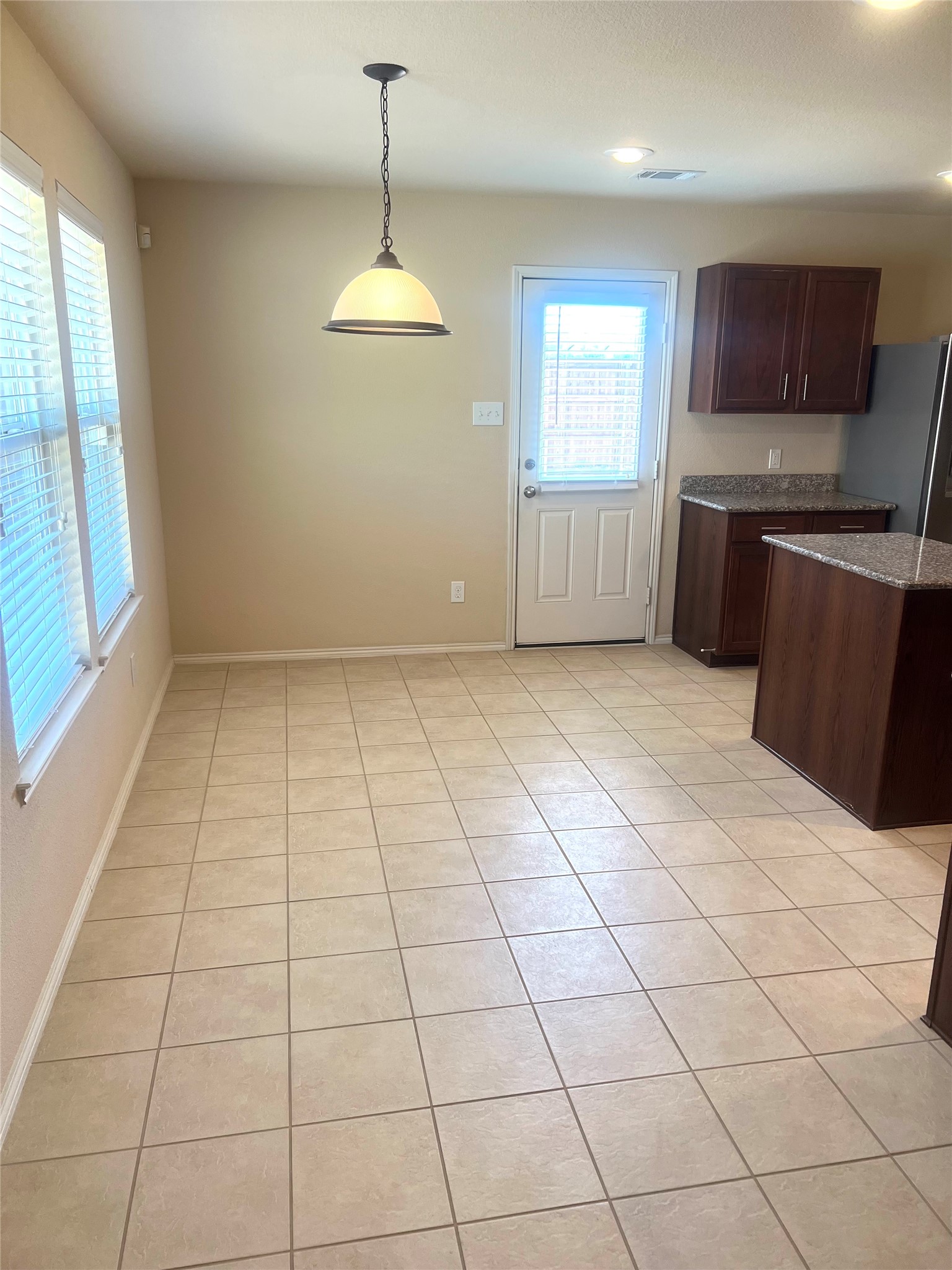 1417 Lone Pine Drive