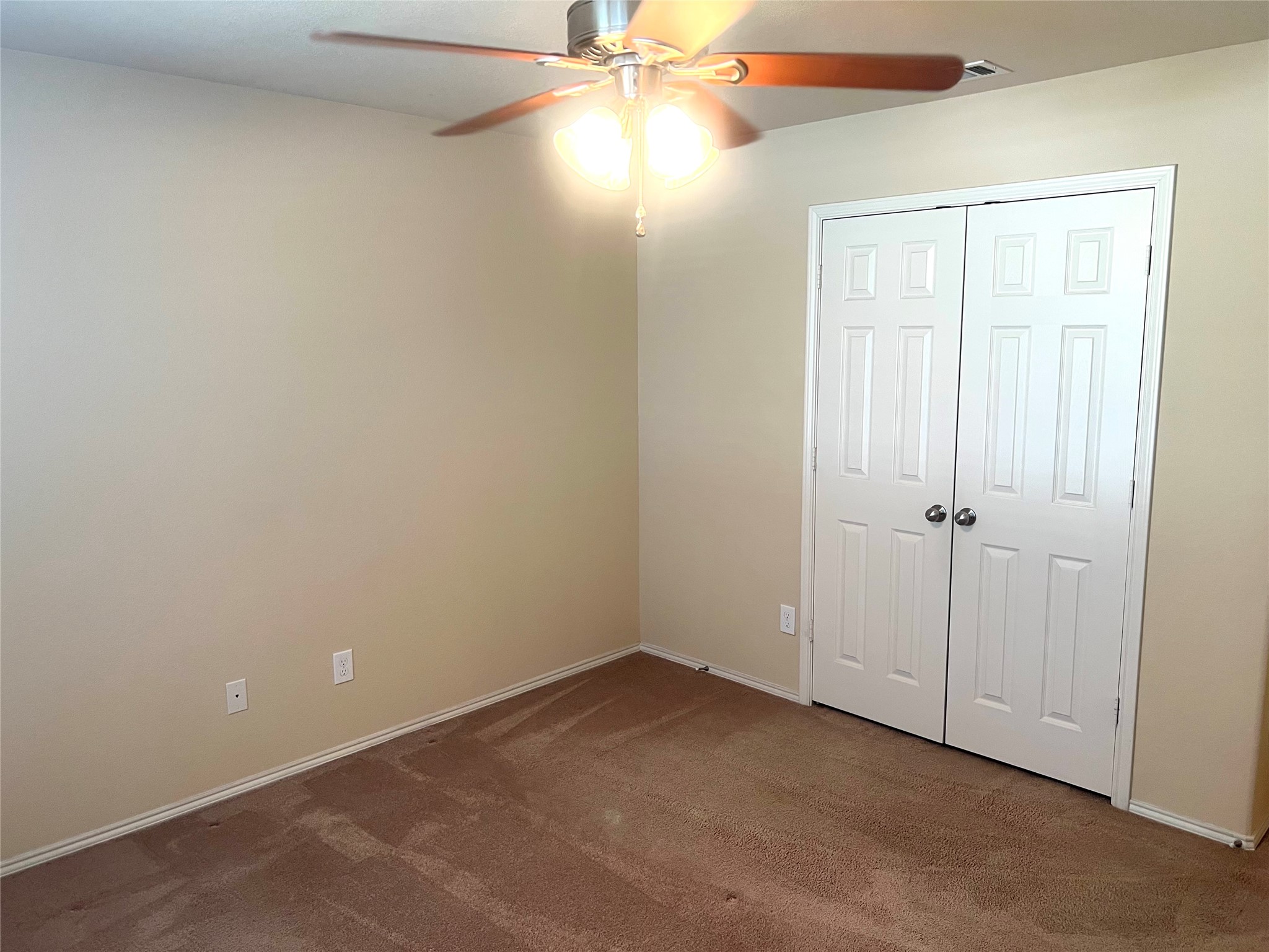 1417 Lone Pine Drive