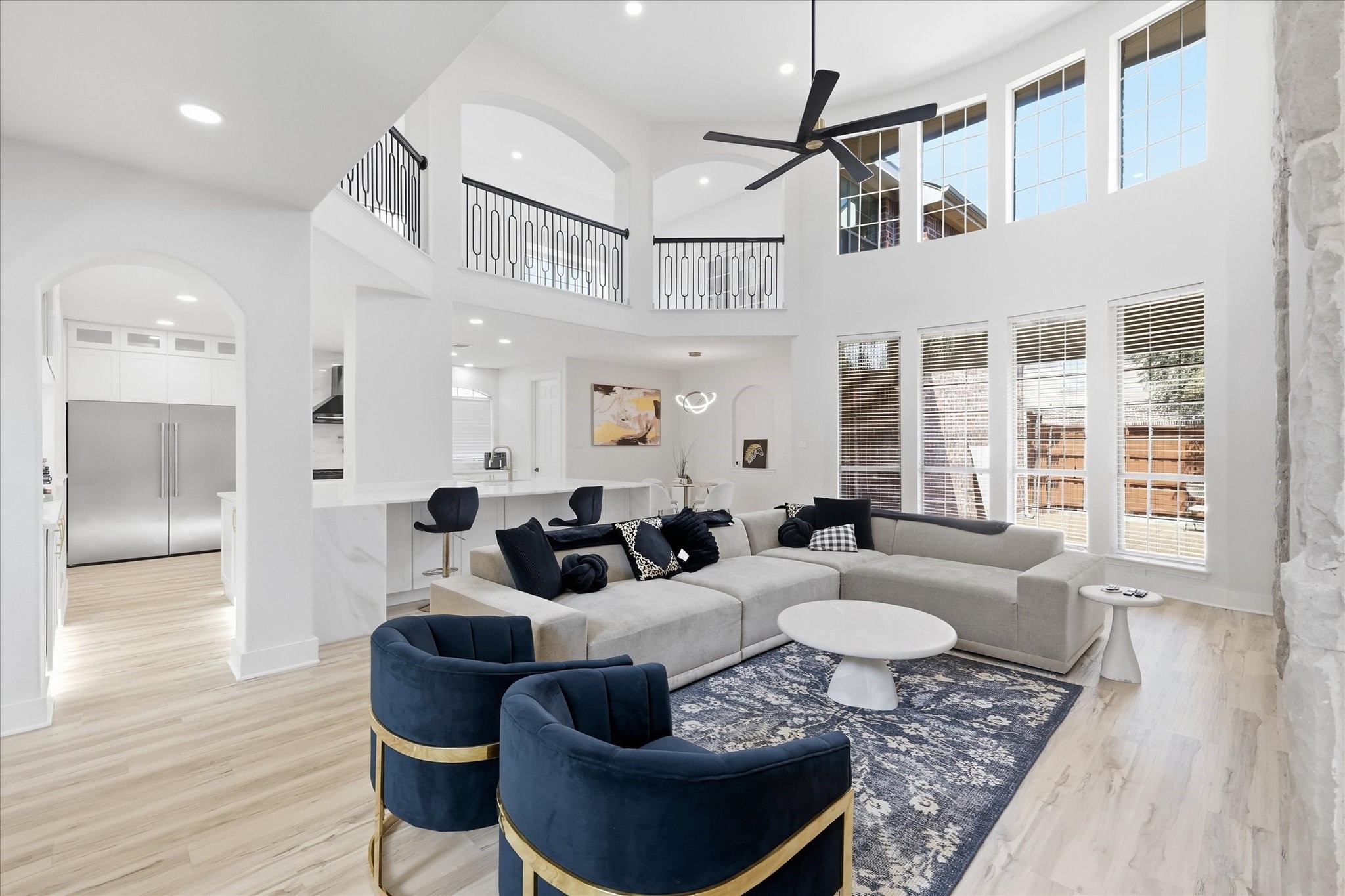 1106 Bridgeway Lane