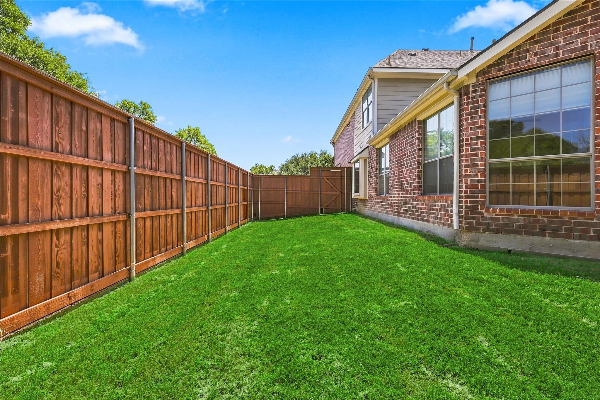 1106 Bridgeway Lane