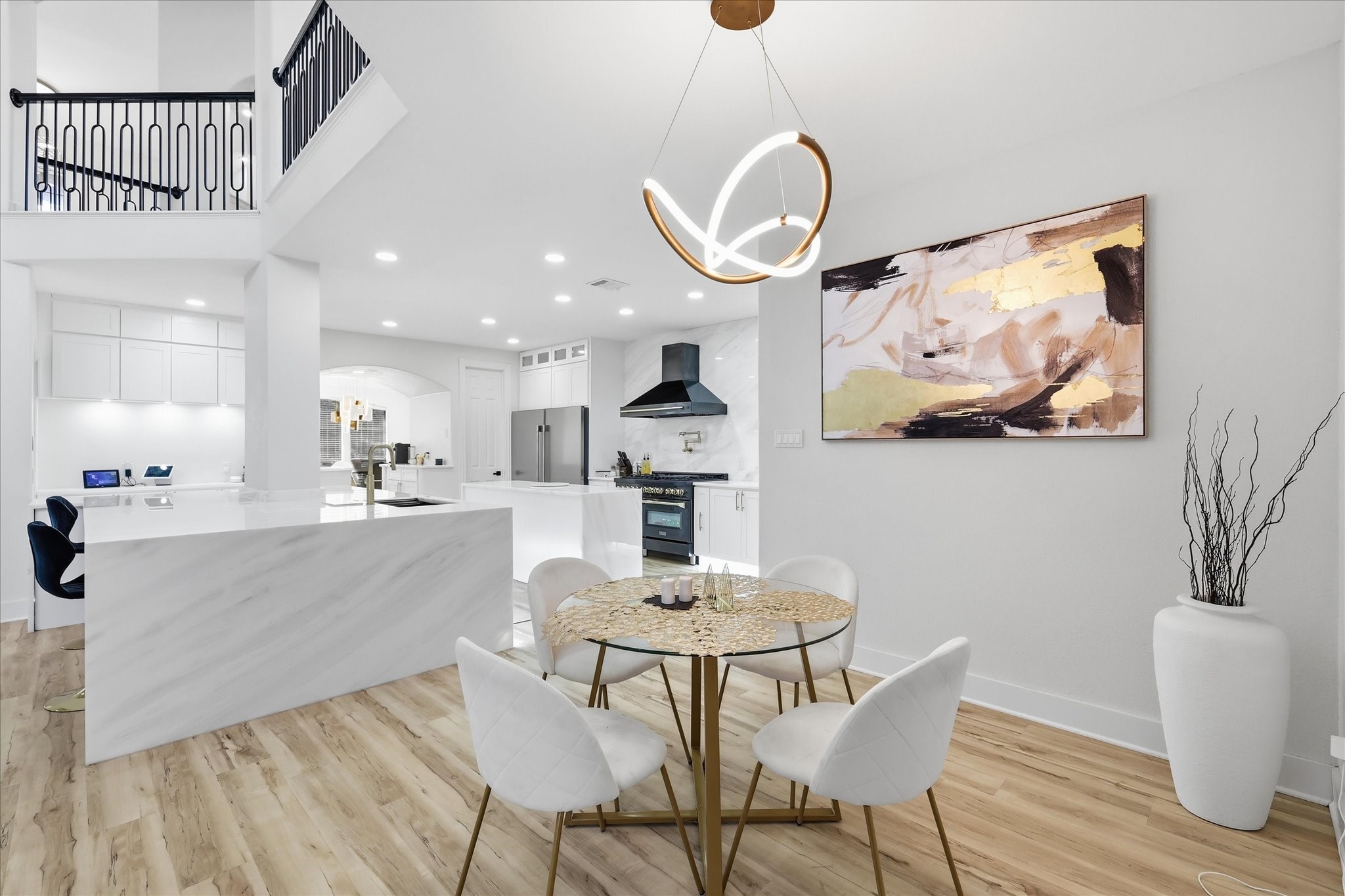 1106 Bridgeway Lane