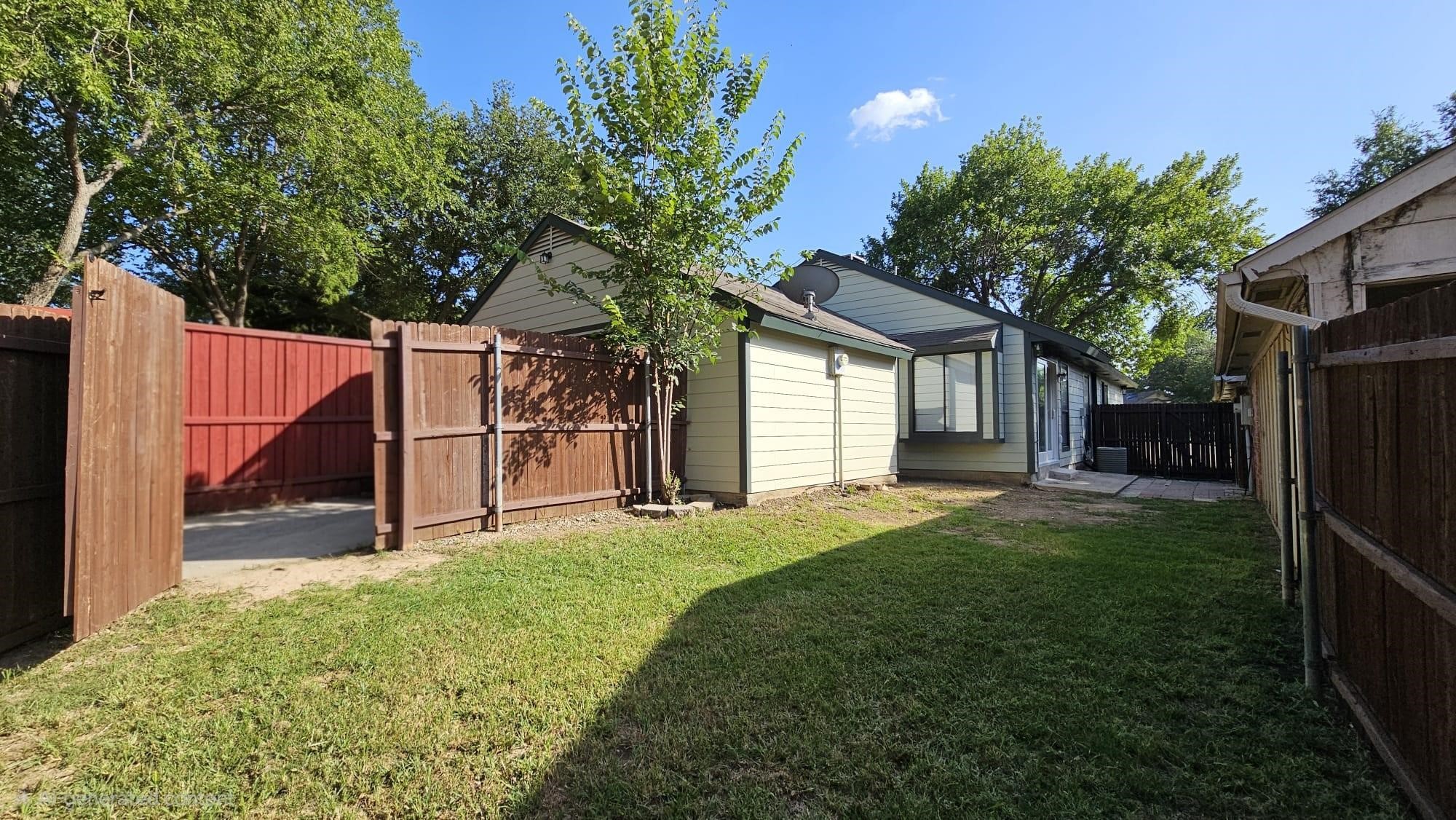 1803 Sherwood Place