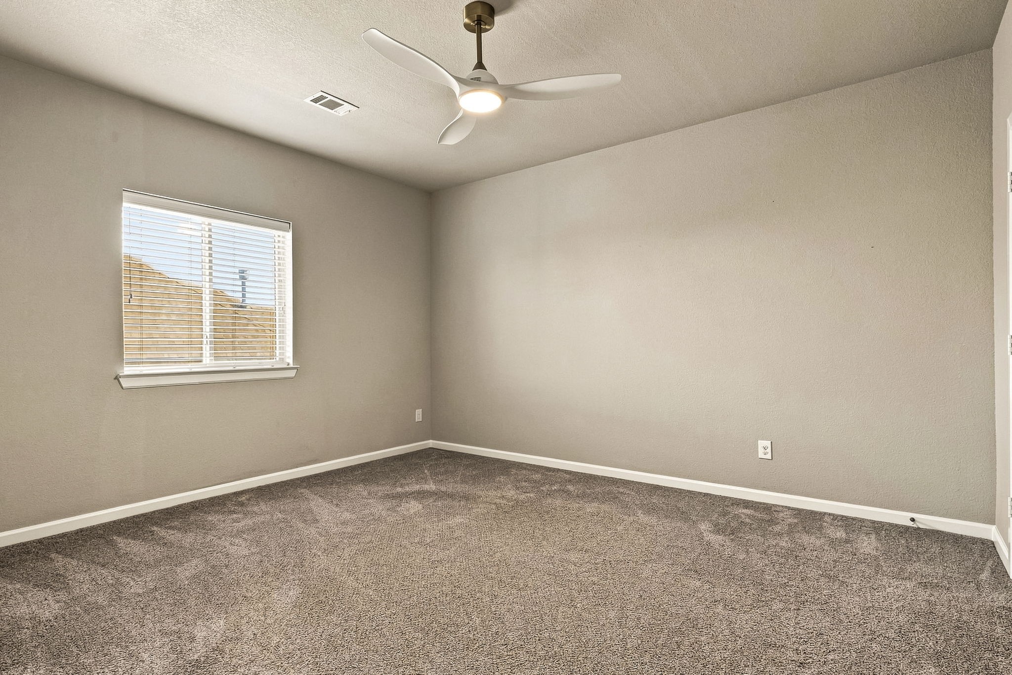 16548 Indiangrass Road