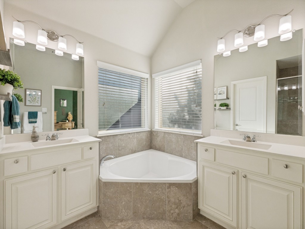 3539 Camden Drive