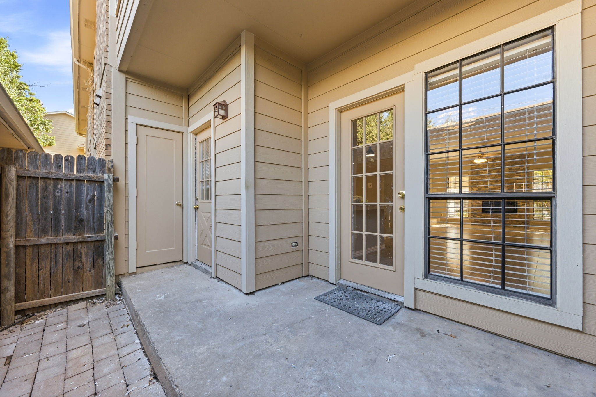 14333 Preston Road 1704