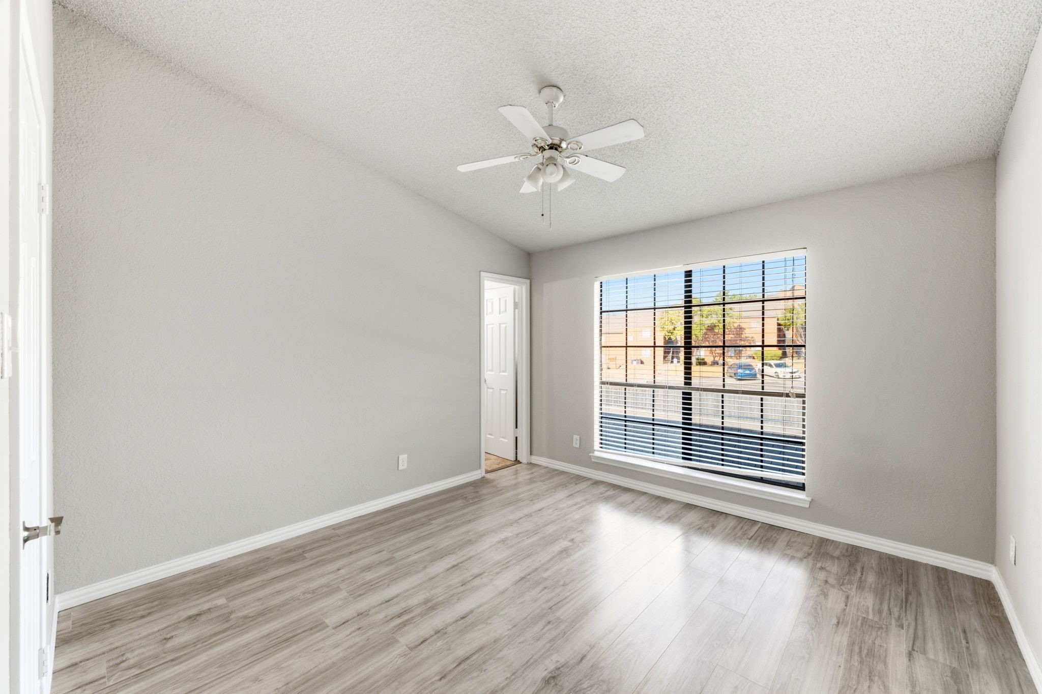 14333 Preston Road 1704