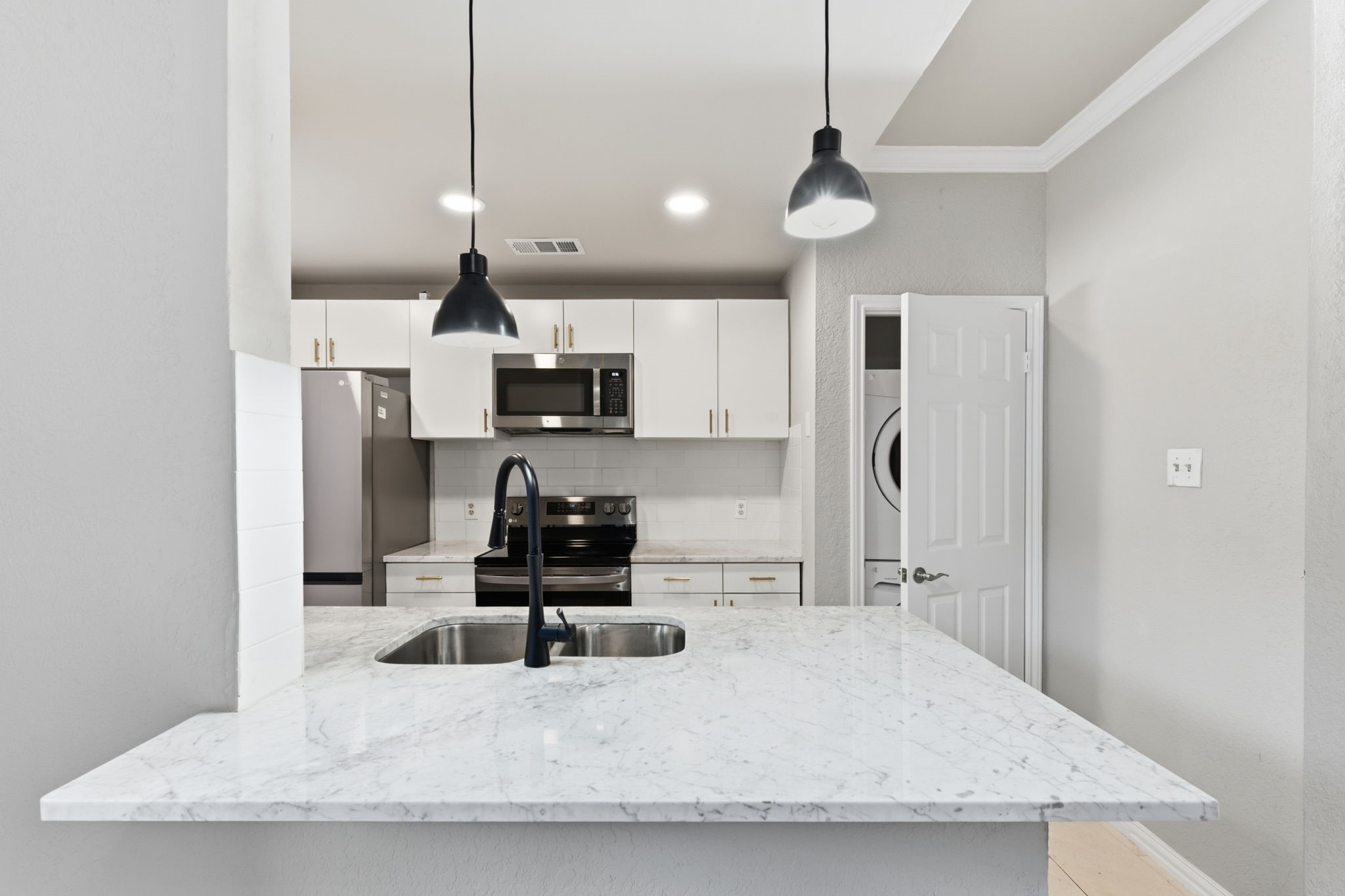14333 Preston Road 1704