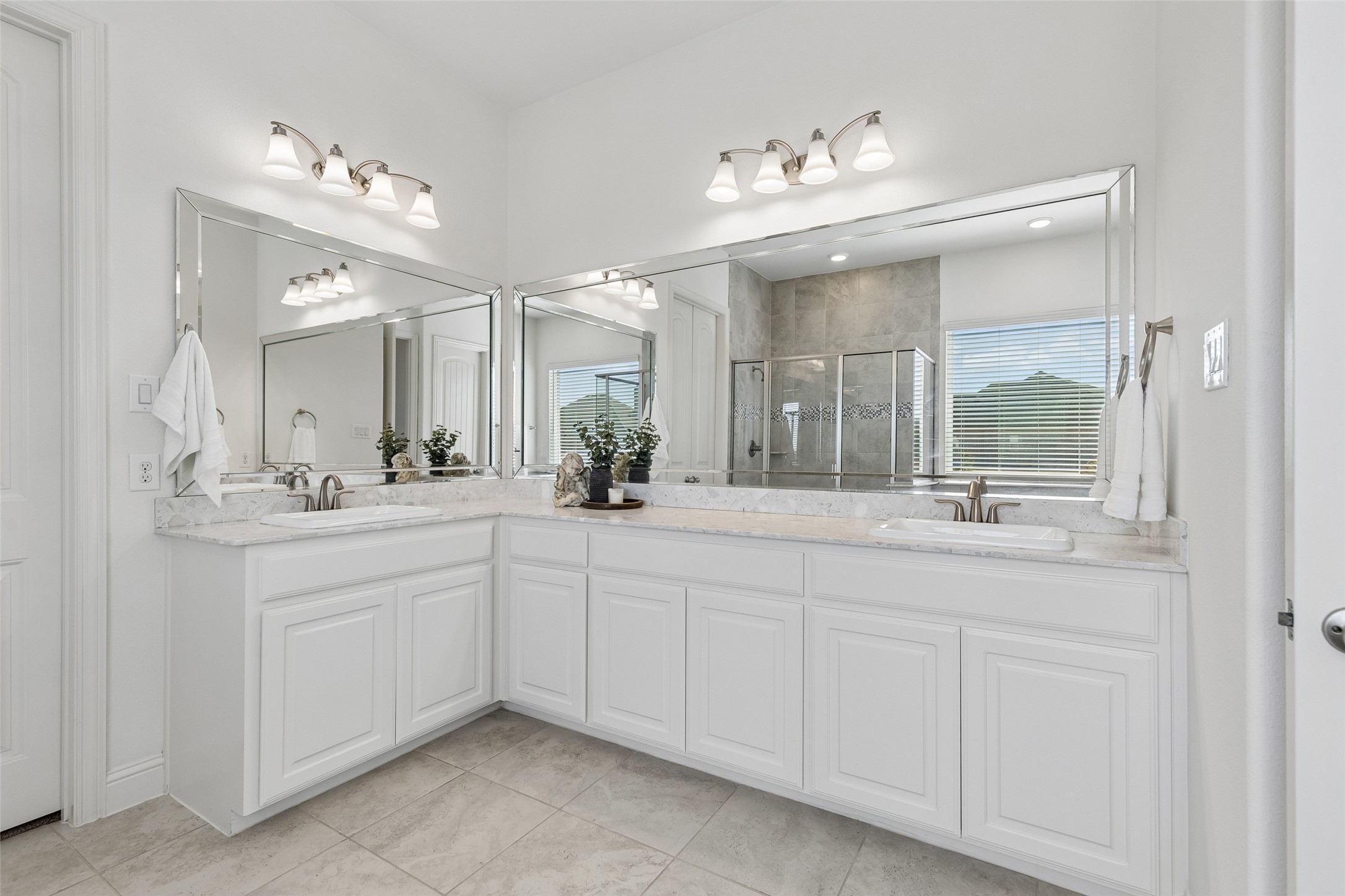 1818 Turtle Creek Lane