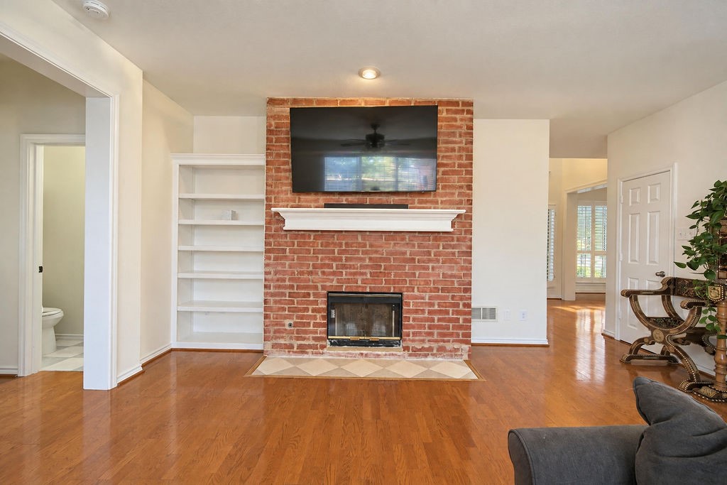 1524 Santa Fe Trail