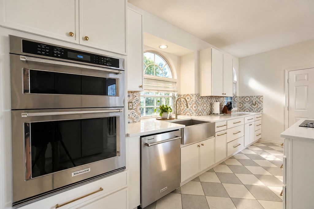 1524 Santa Fe Trail
