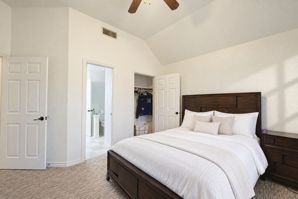1524 Santa Fe Trail