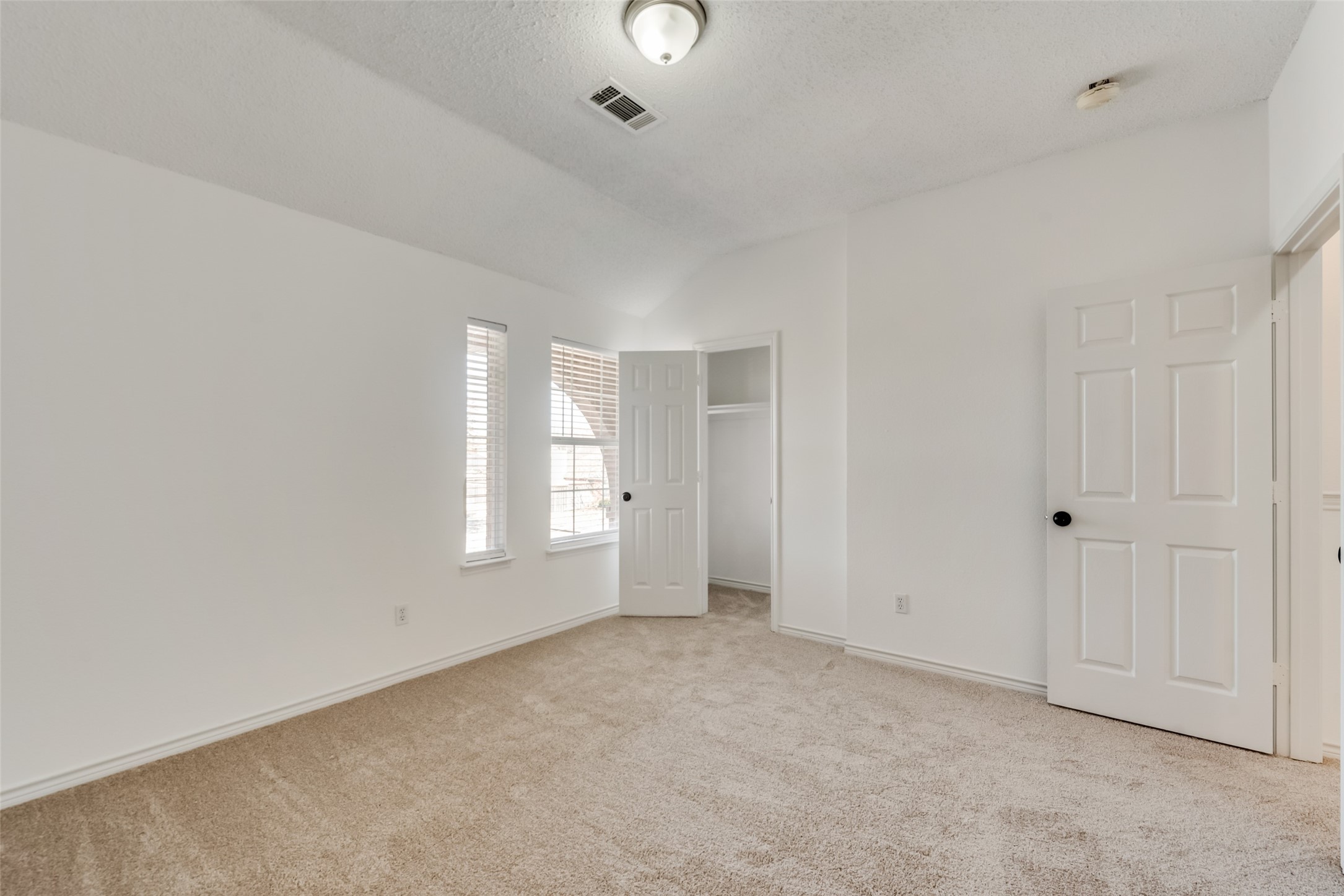 4801 Monte Vista Lane