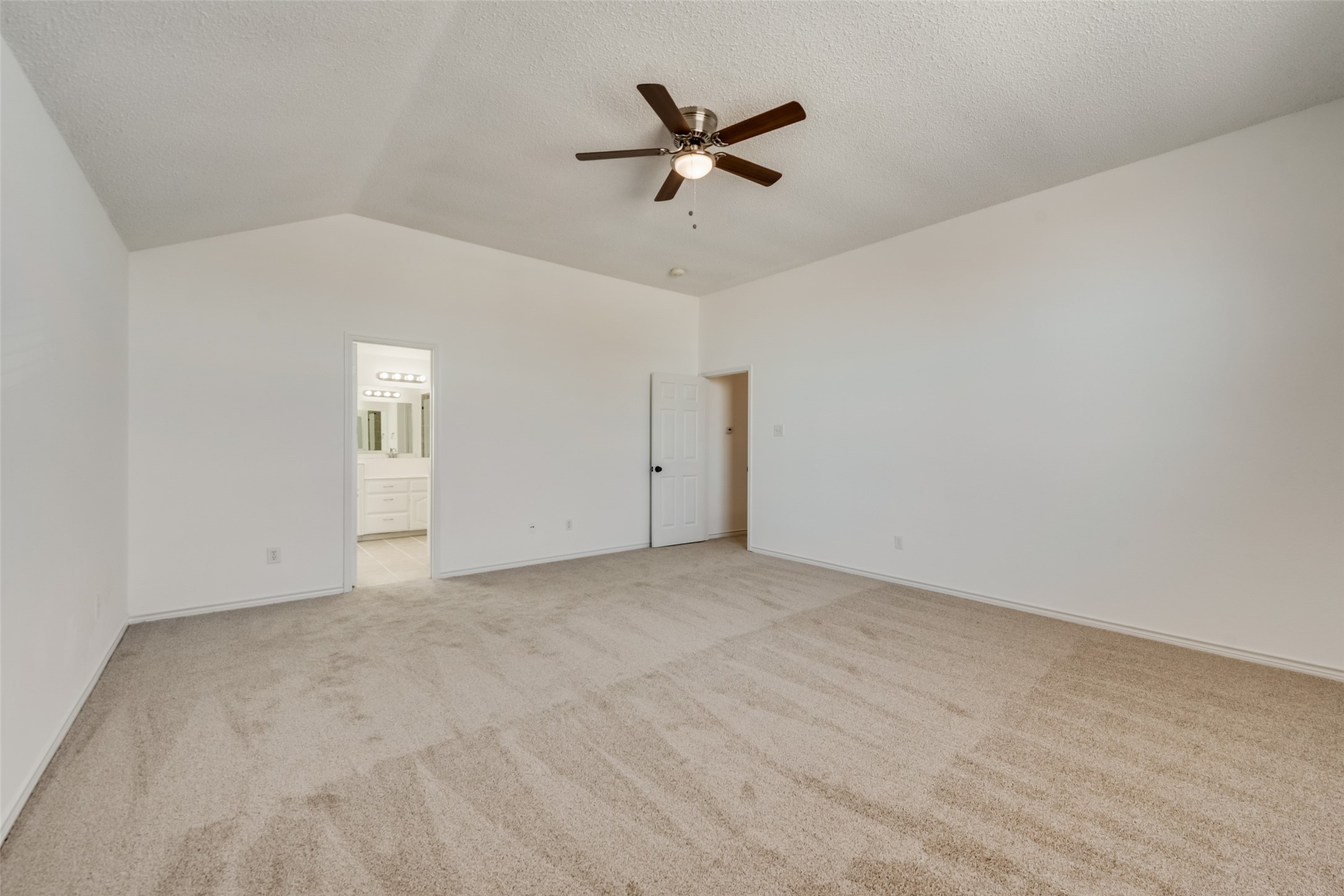 4801 Monte Vista Lane