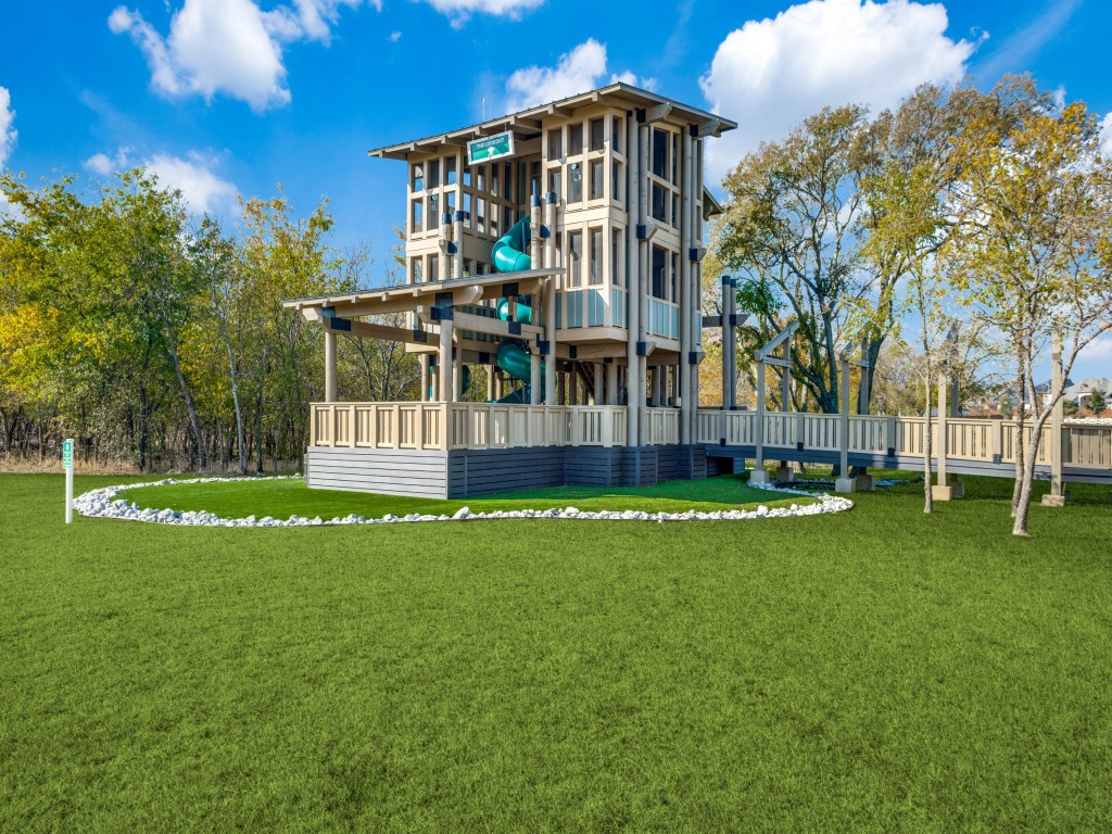 1105 Bluestem Drive