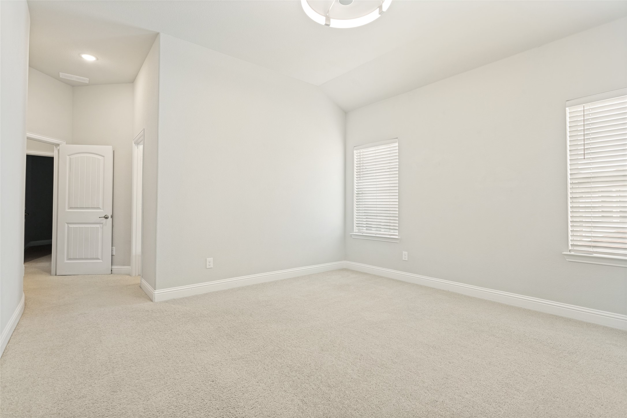 13500 Ponder Lane