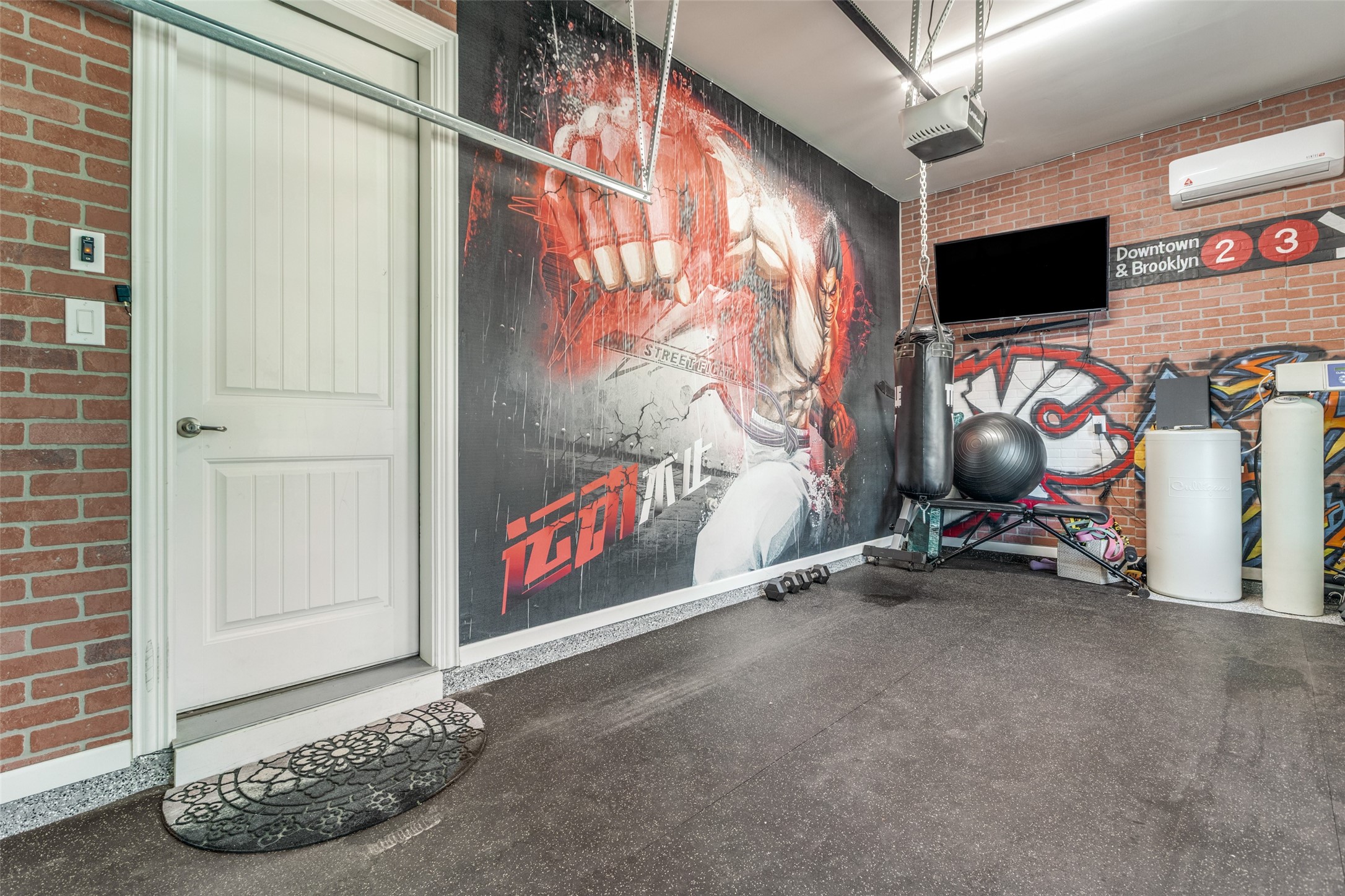 13500 Ponder Lane
