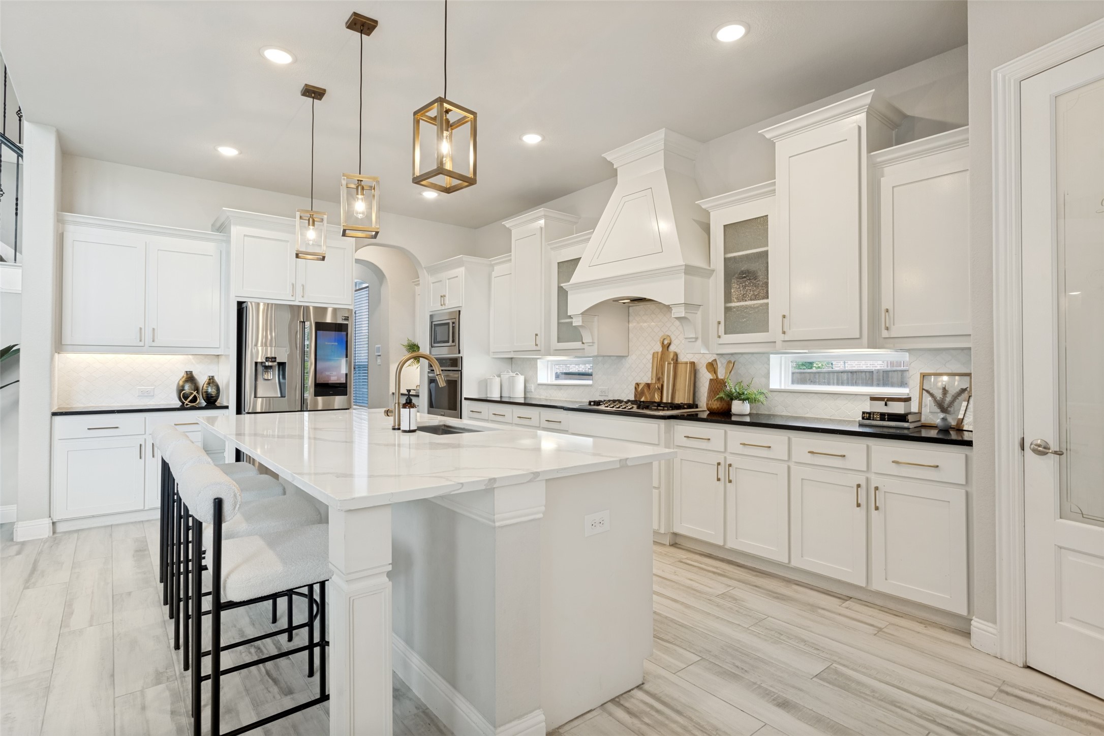 13500 Ponder Lane