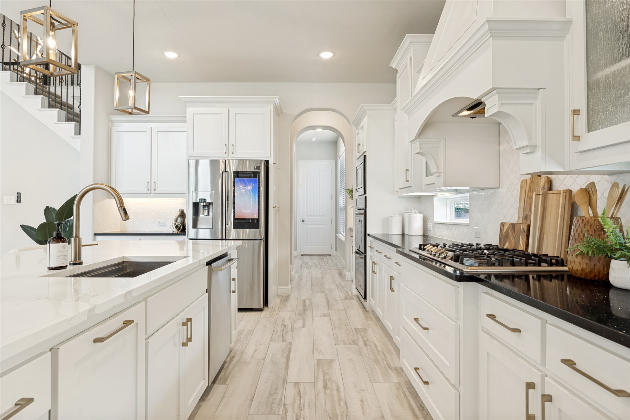 13500 Ponder Lane