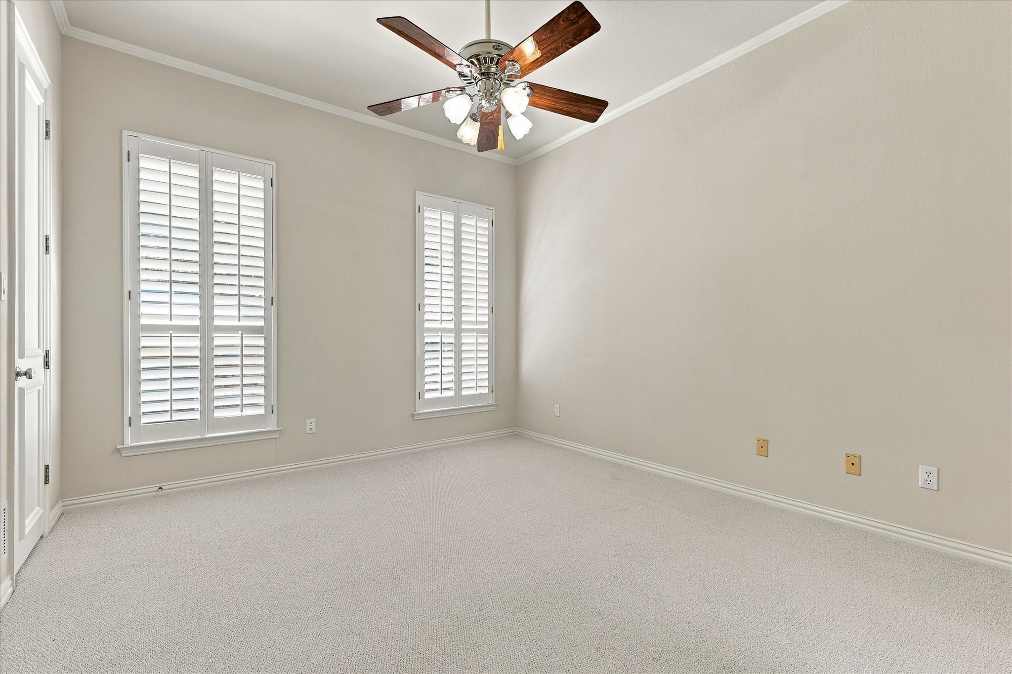 14762 Bedivere Court