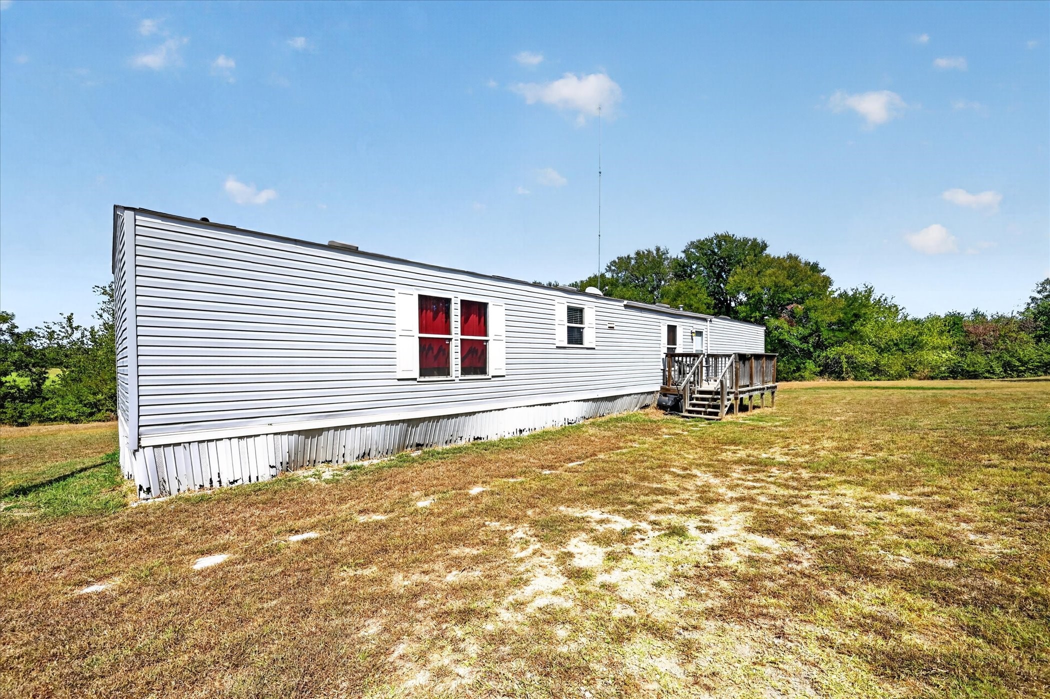 913 County Road 4232