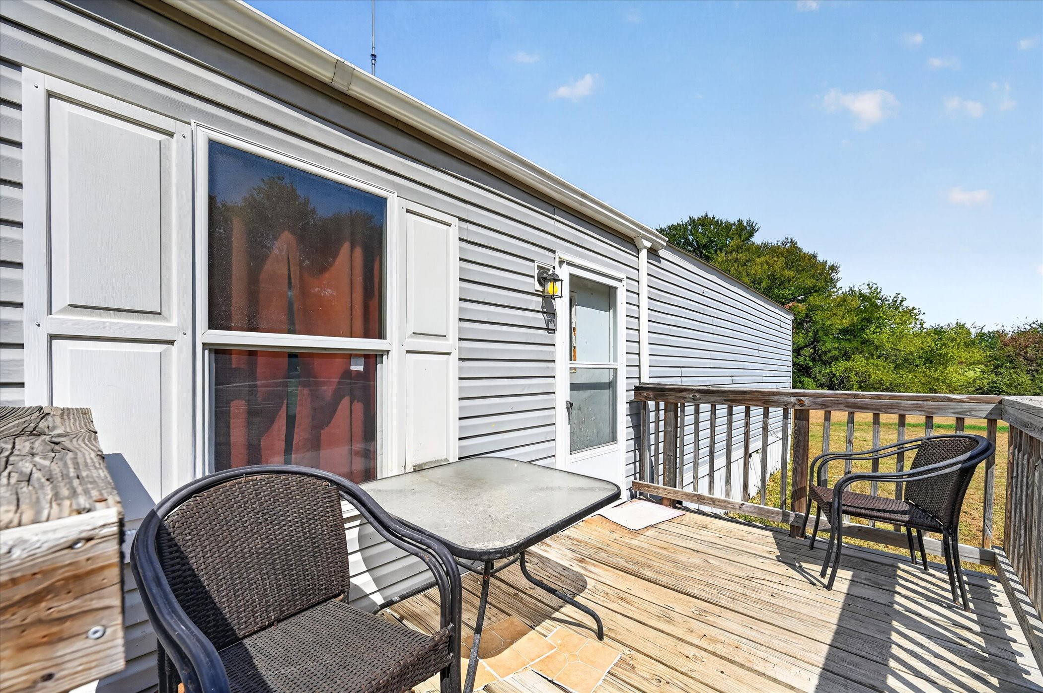 913 County Road 4232