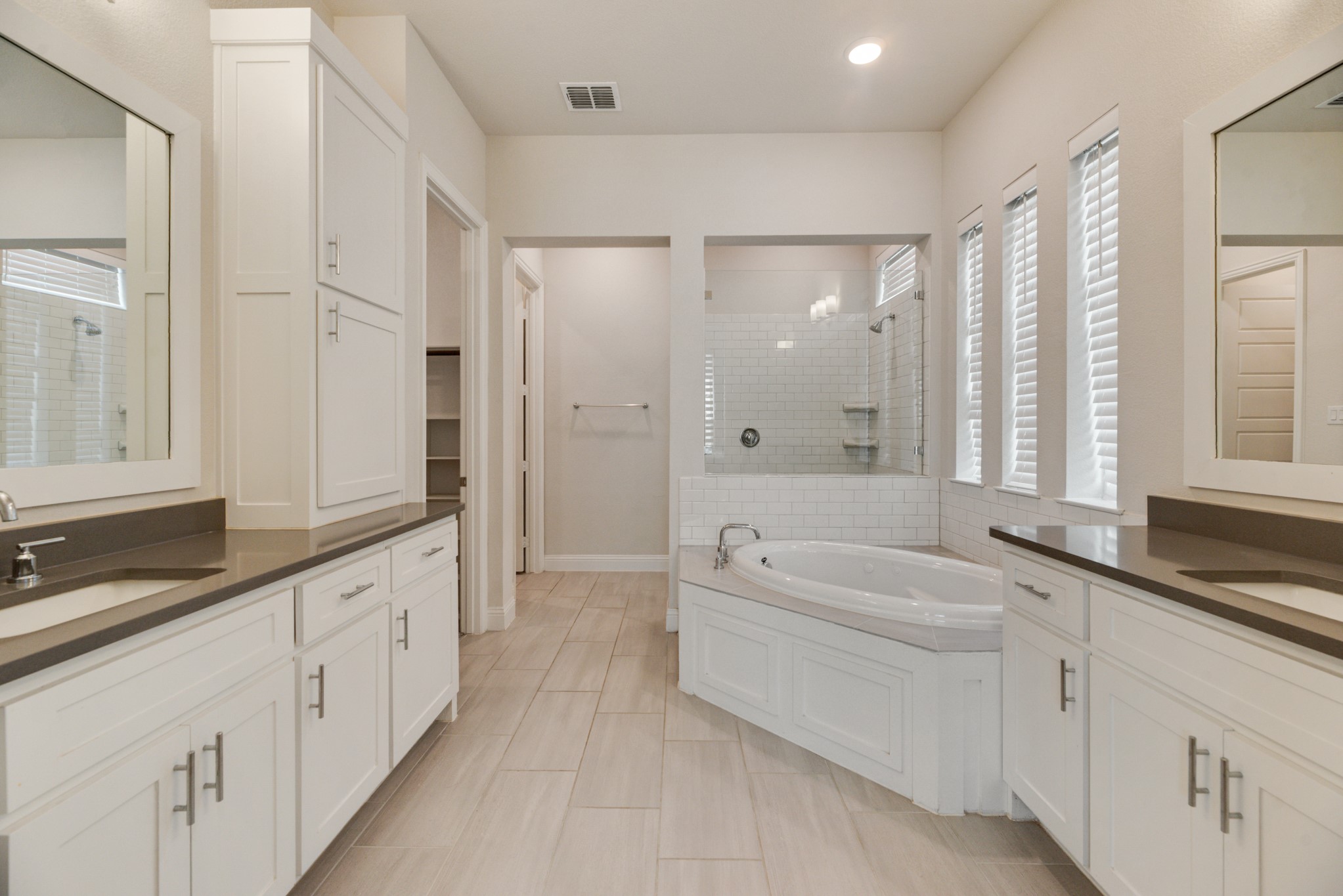 3107 Trinity Ridge Street