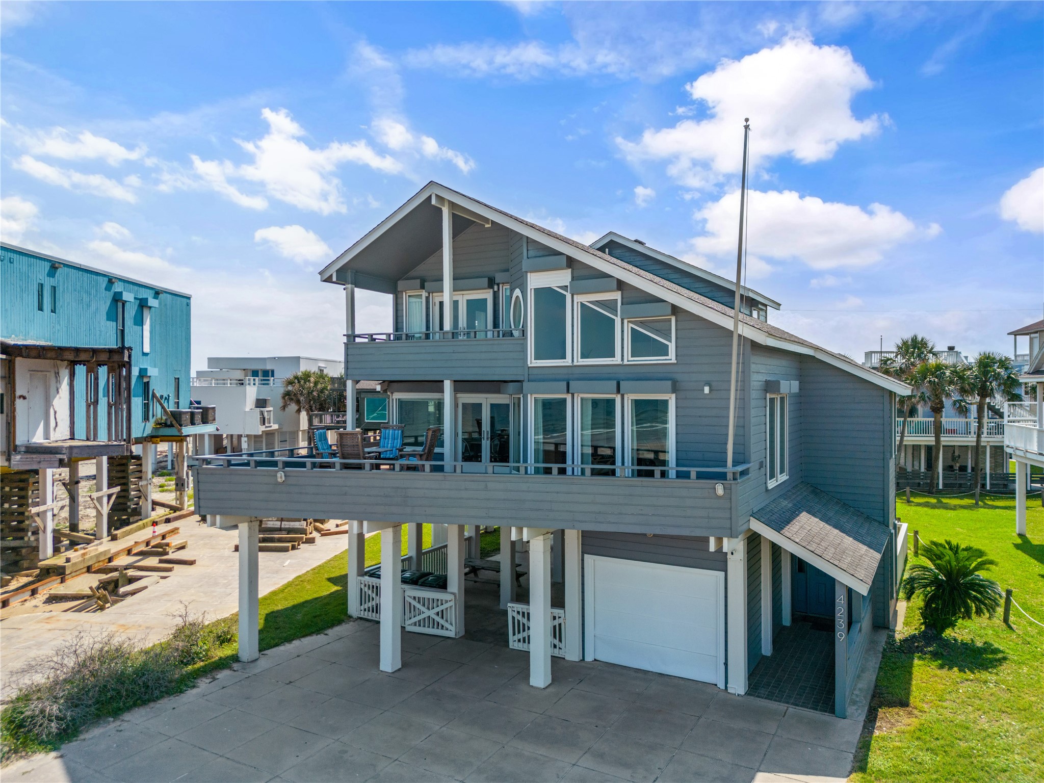 4239 Spoonbill Lane