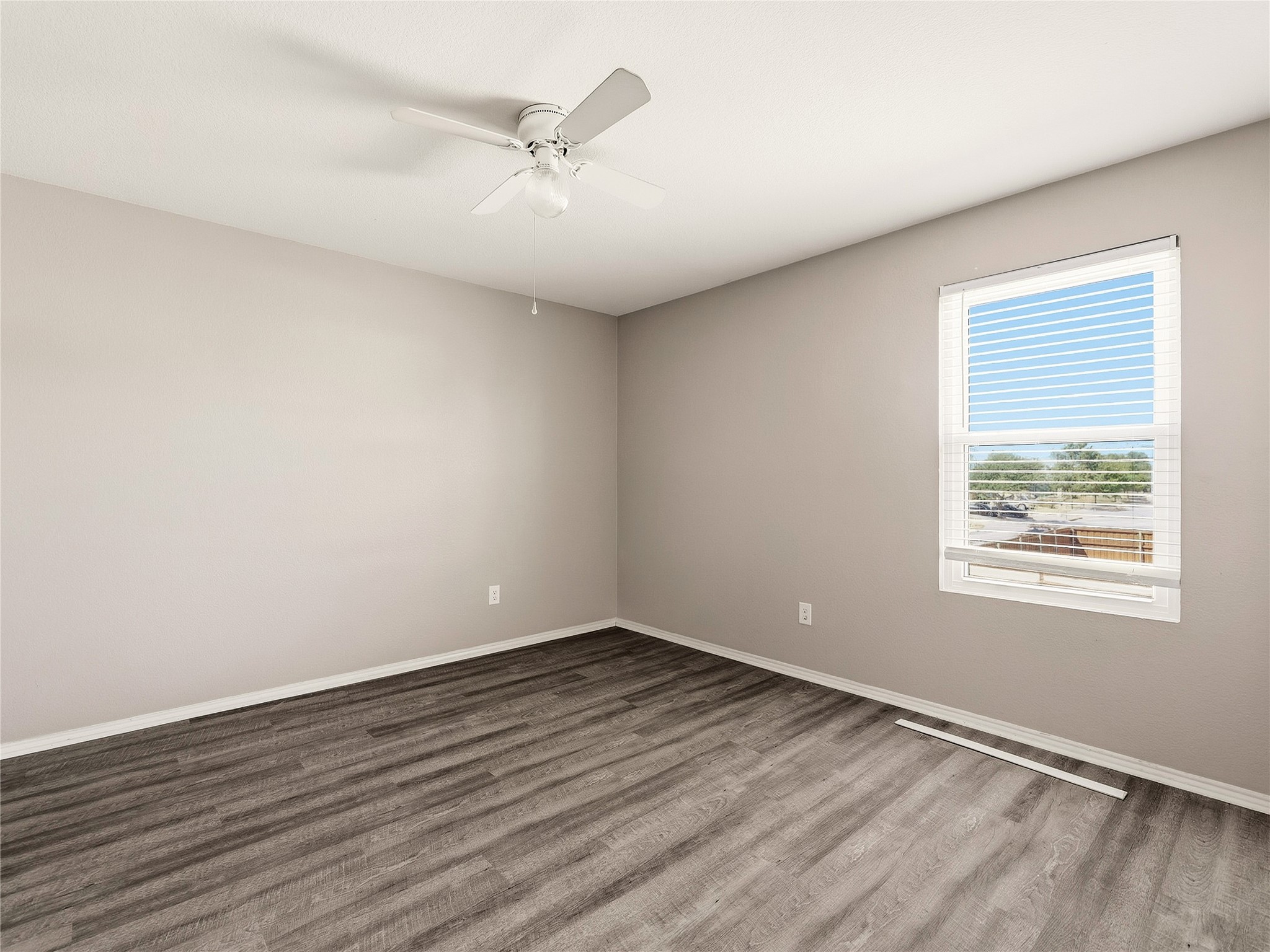 1122 Antoinette Drive