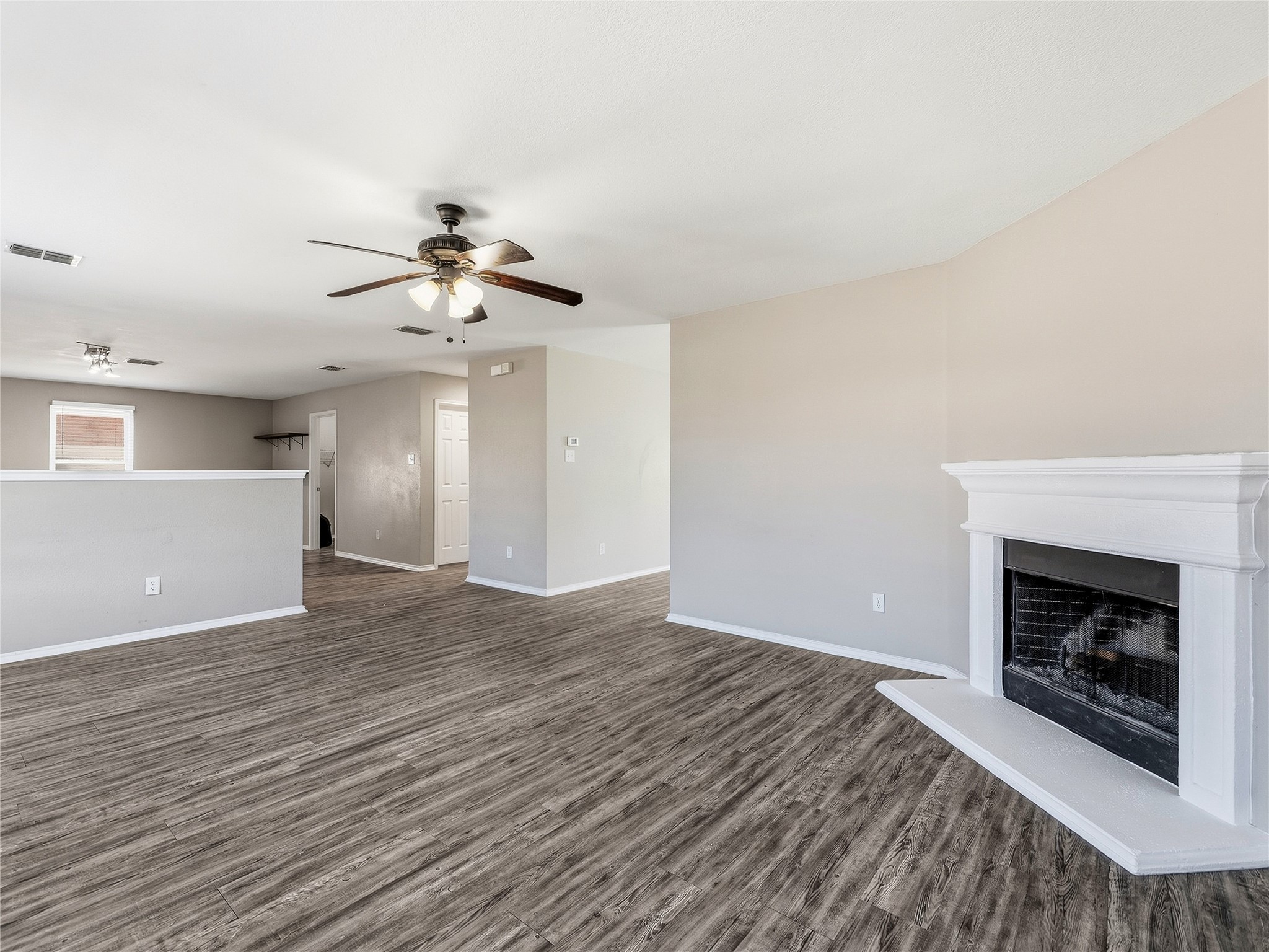 1122 Antoinette Drive
