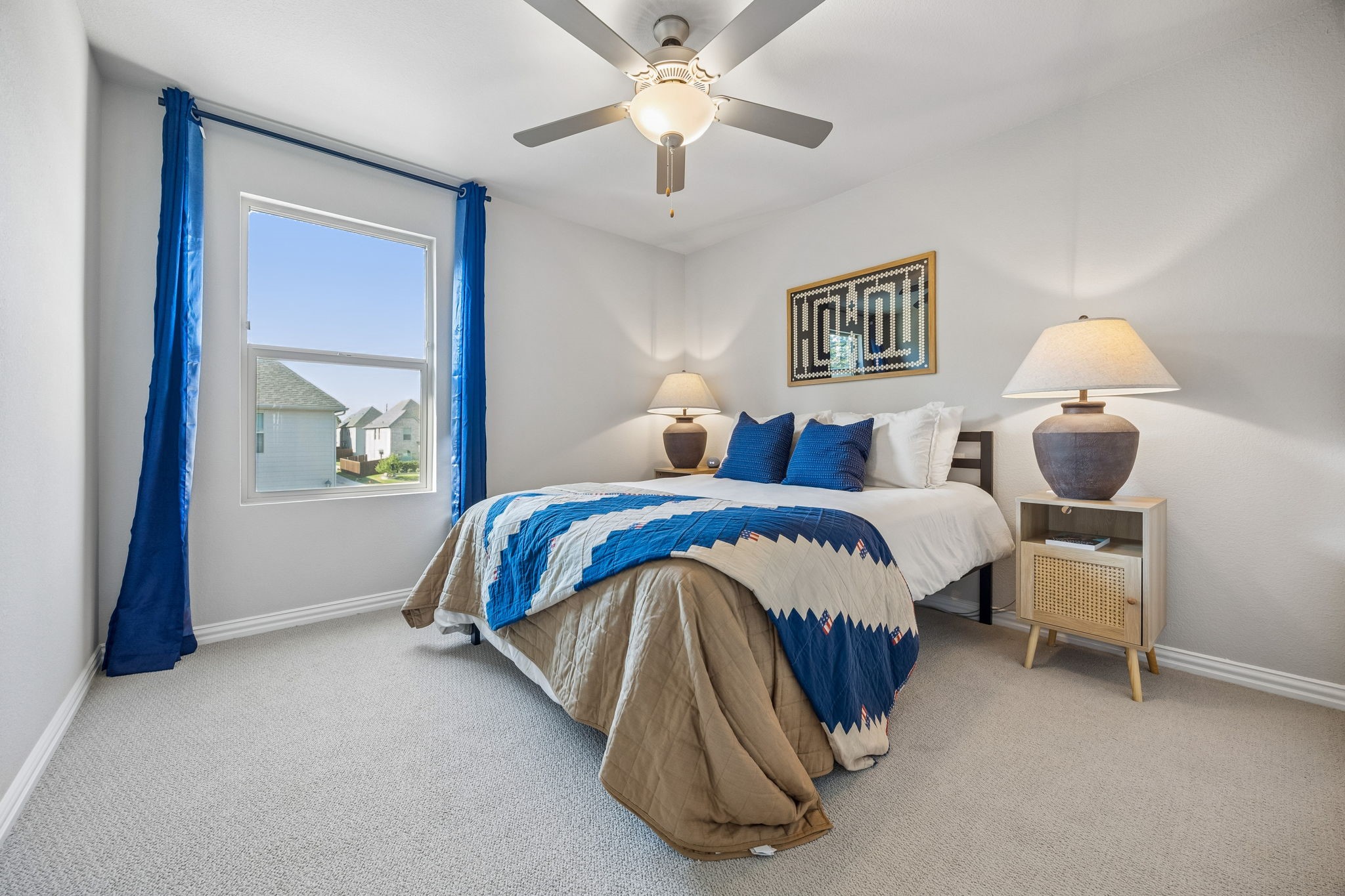 2673 Kings Canyon Mews