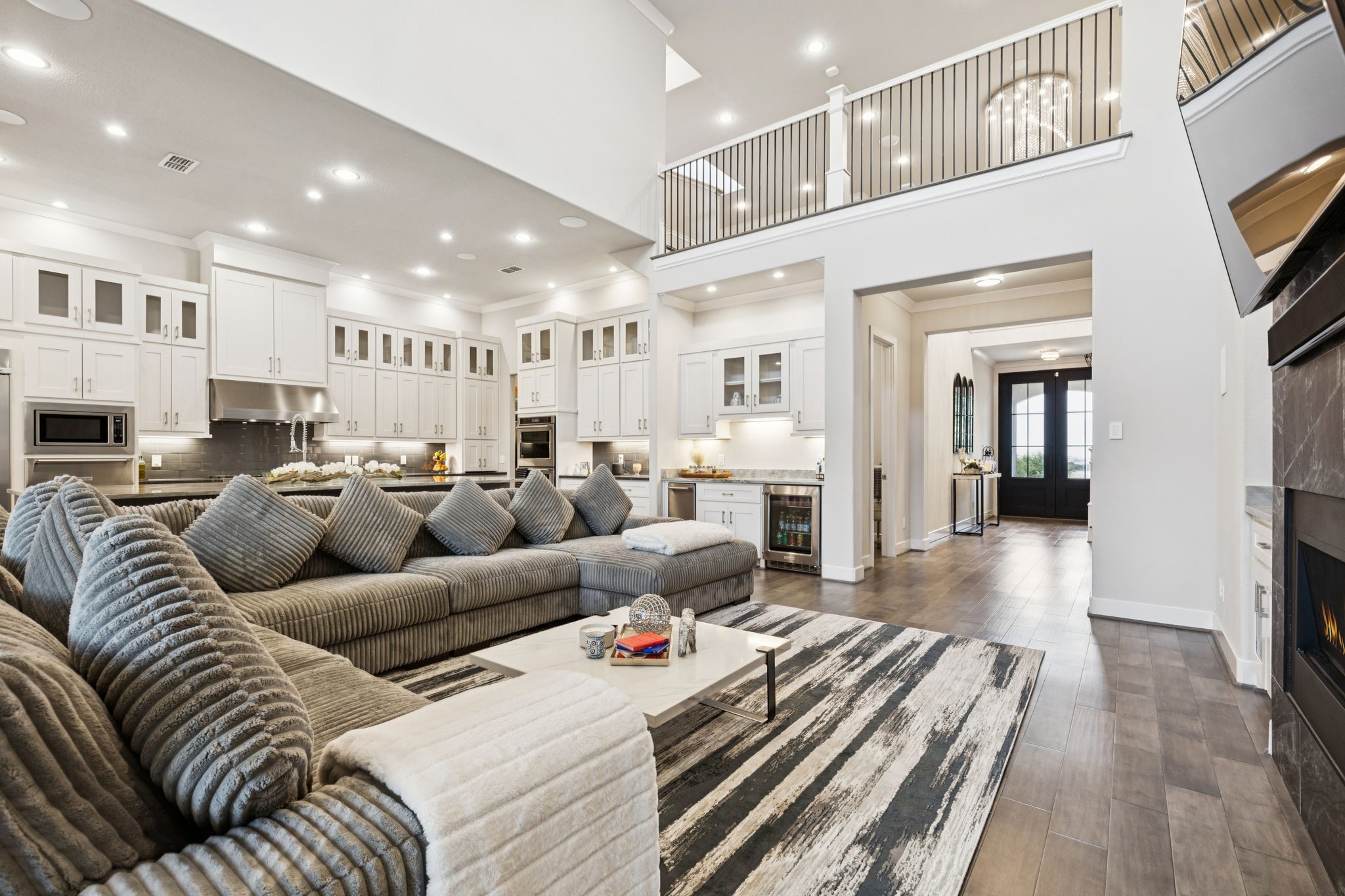 6159 Norwood Drive