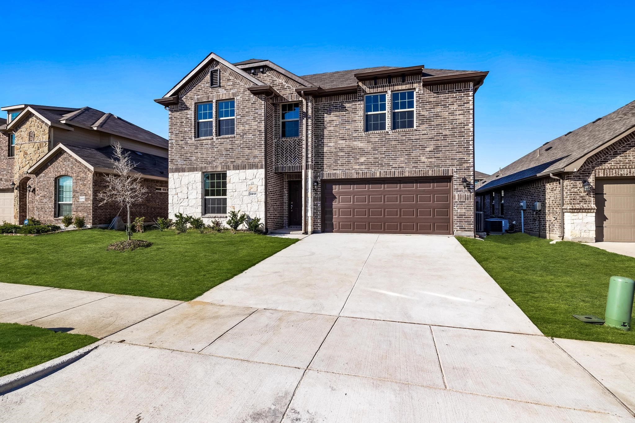 3917 Madison Lane
