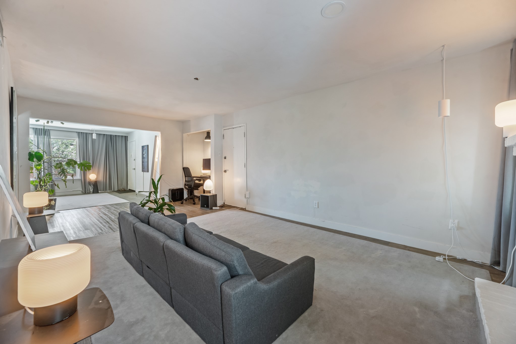 8069 Meadow Road 216