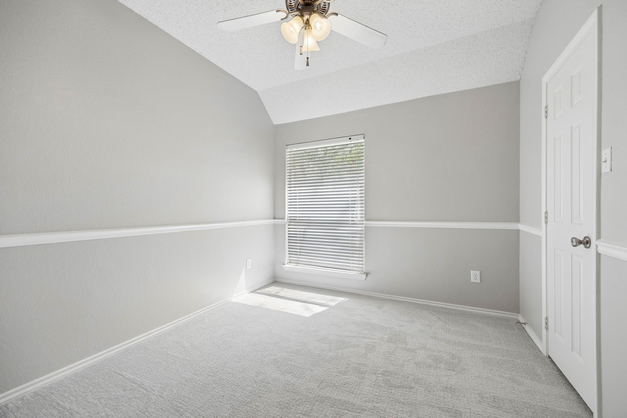 305 Fairfax Drive