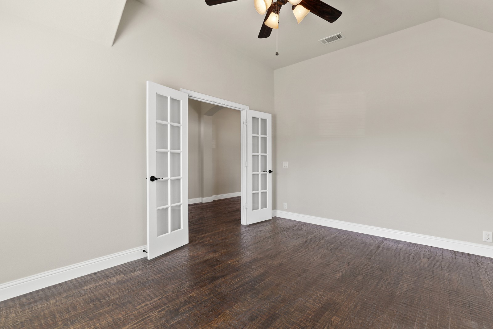 4914 Camp Verde Circle