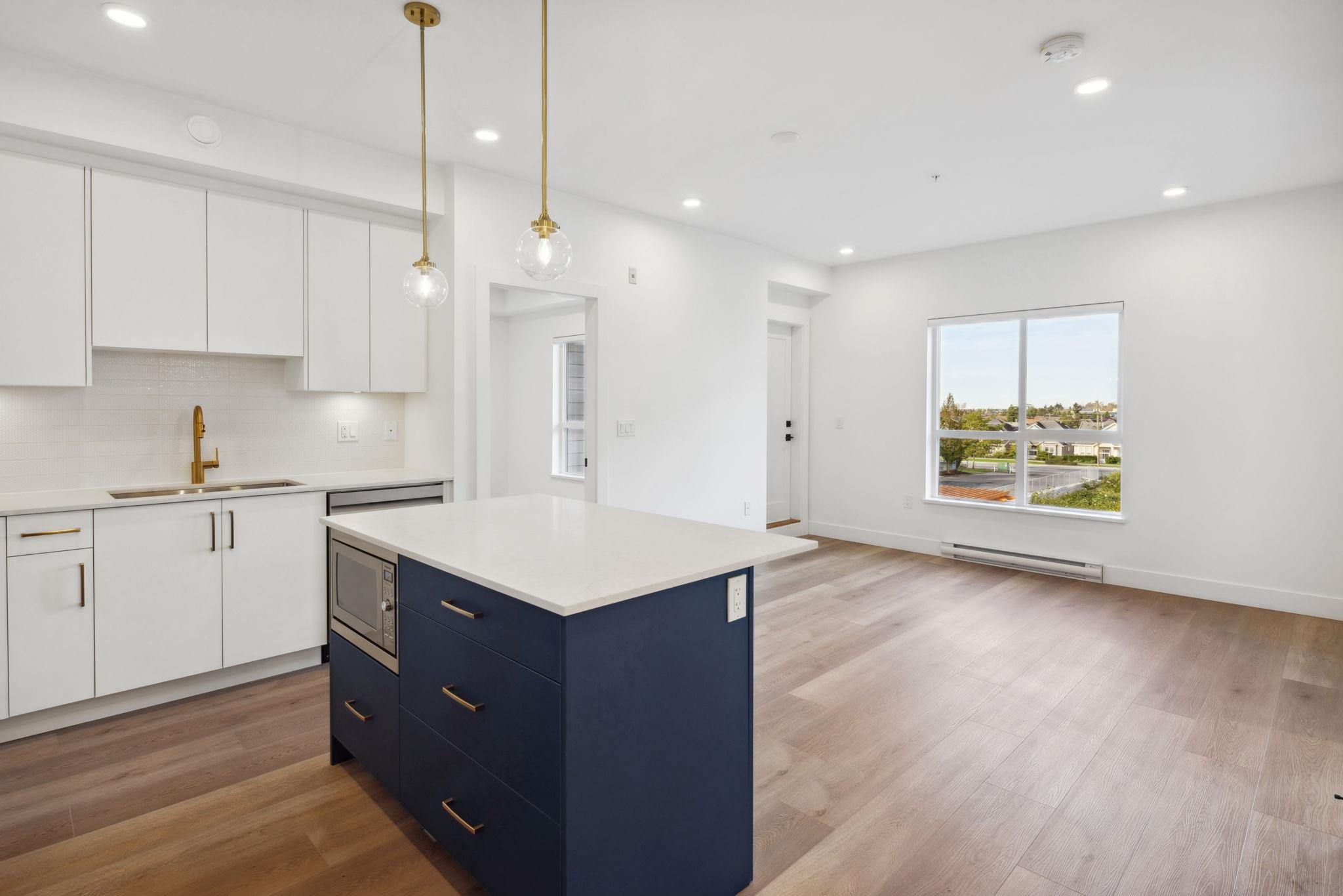 407 20282 72B AVENUE Unit: 407
