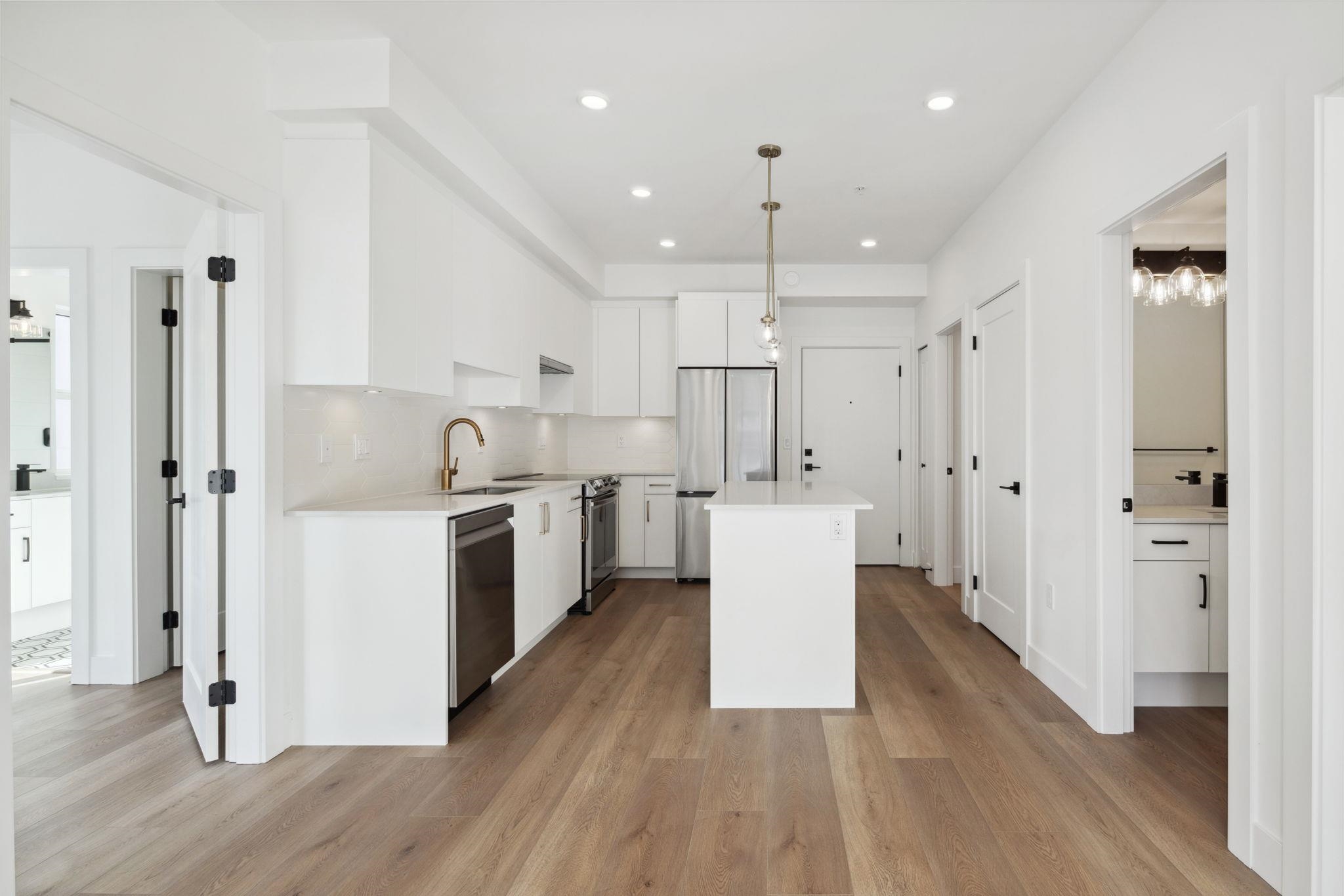 403 20282 72B AVENUE Unit: 403