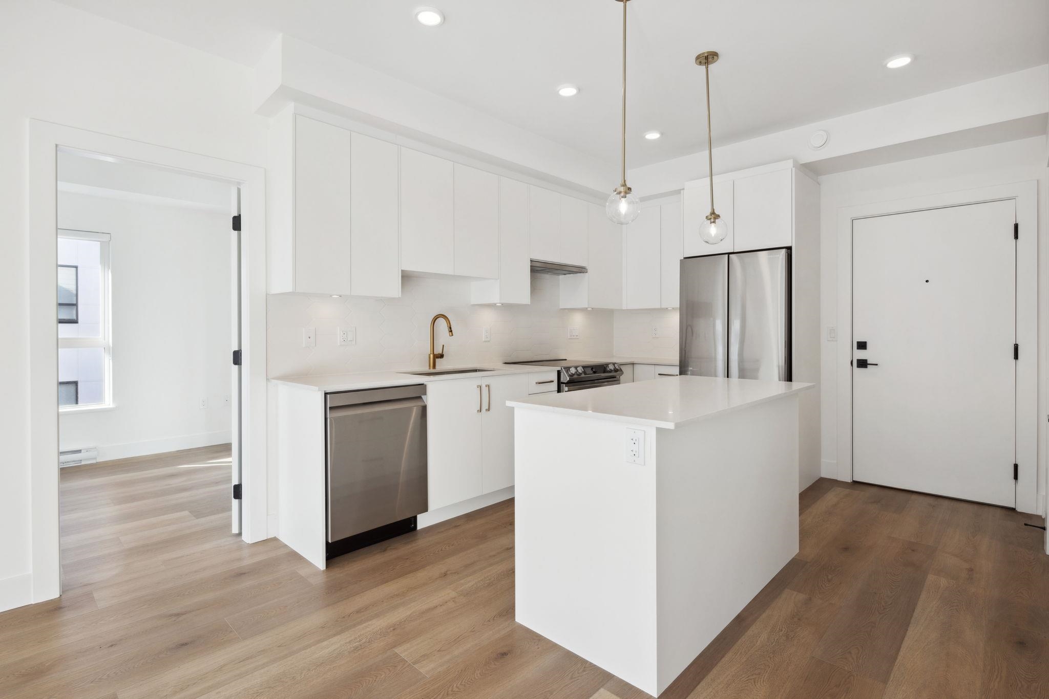 403 20282 72B AVENUE Unit: 403